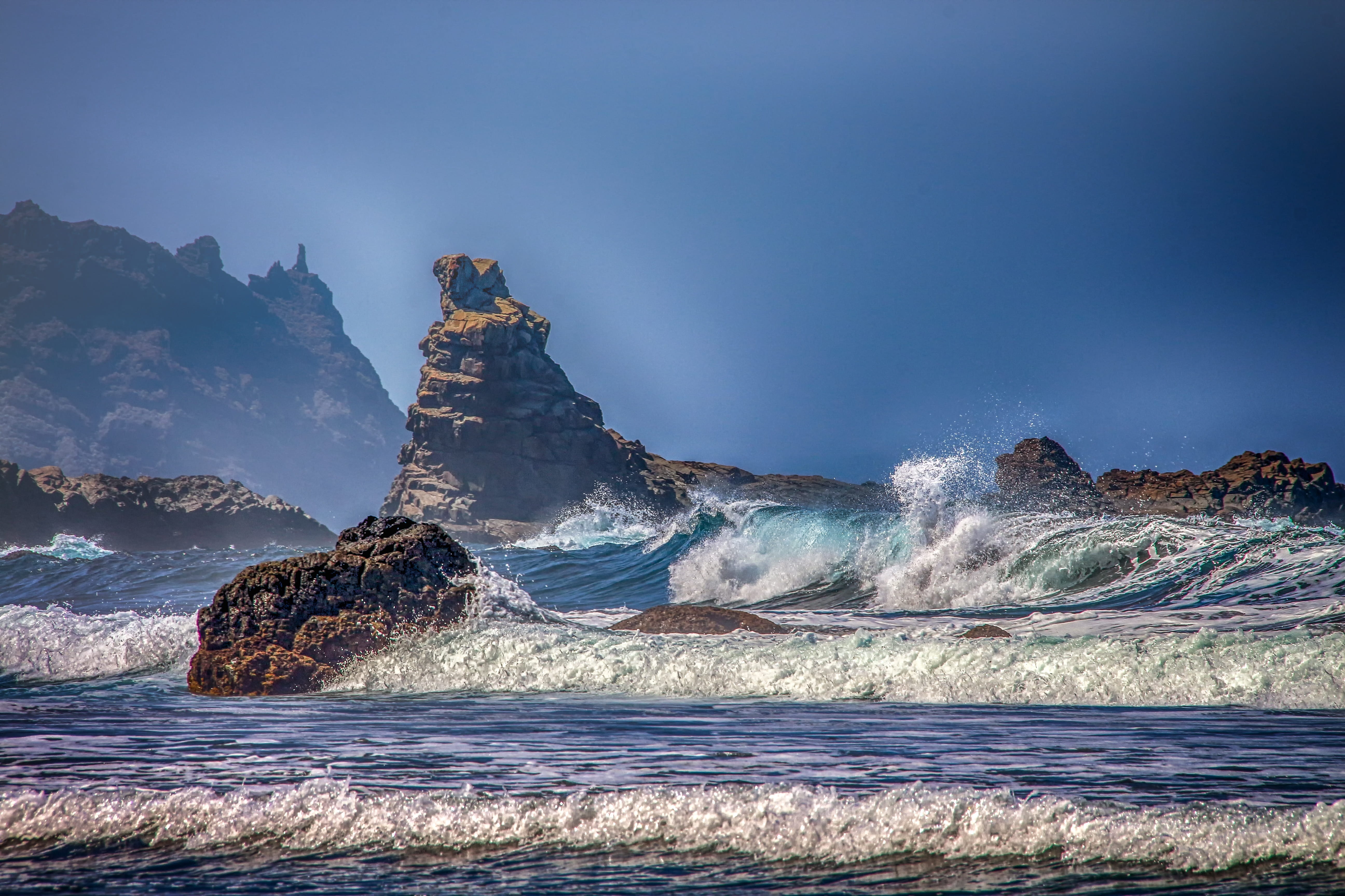 wet, 5K, summer, landscape, mountain, rock - object, land, blue, no people, water, breakwater, solid, lighting, tranquil scene, nature, inject, vacations, HD Wallpaper