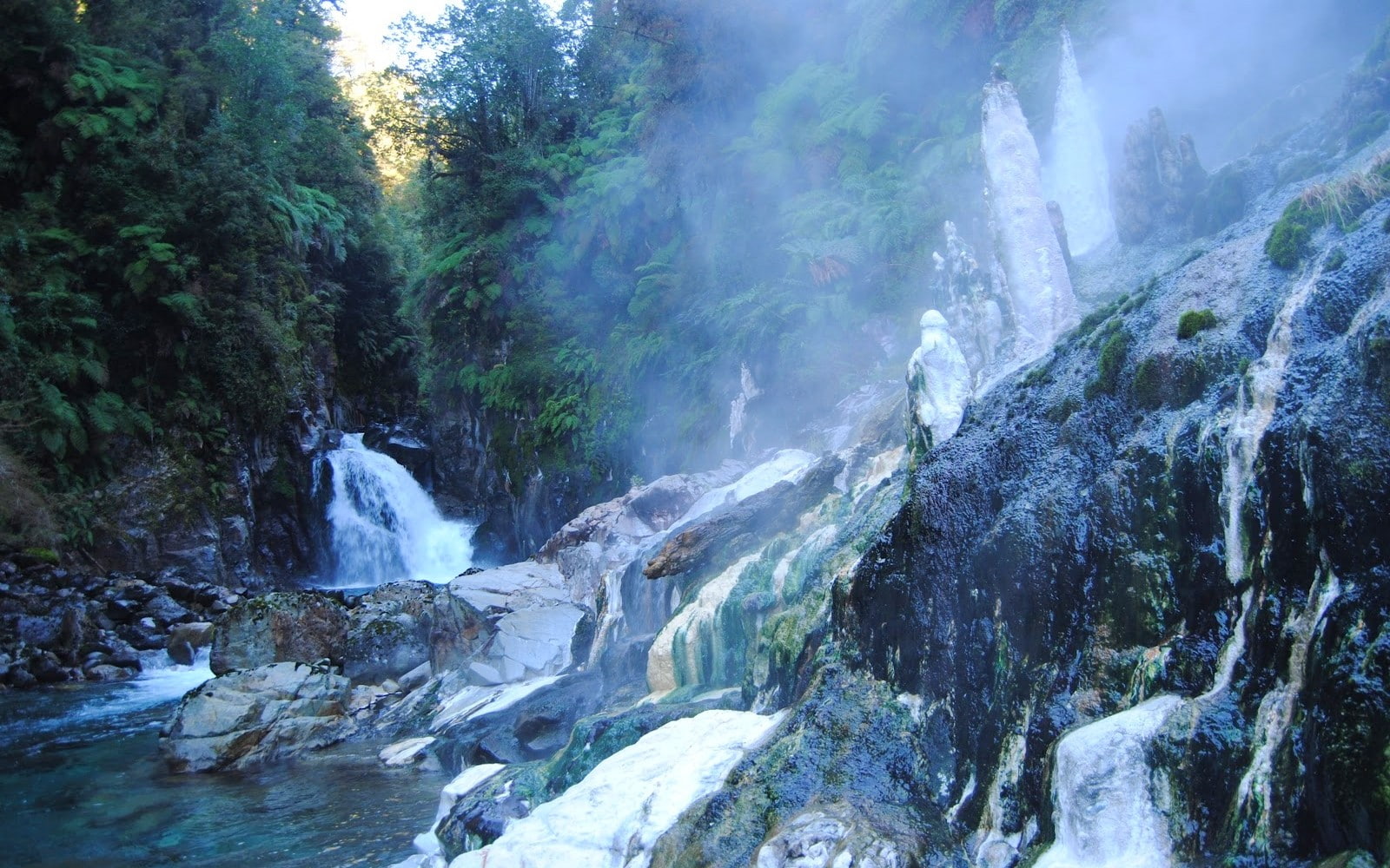 water, outdoors, 720P, blurred motion, beauty in nature, long exposure, power in nature, Chile, cold, non-urban scene, plant, mist, shrubs, environment, HD Wallpaper