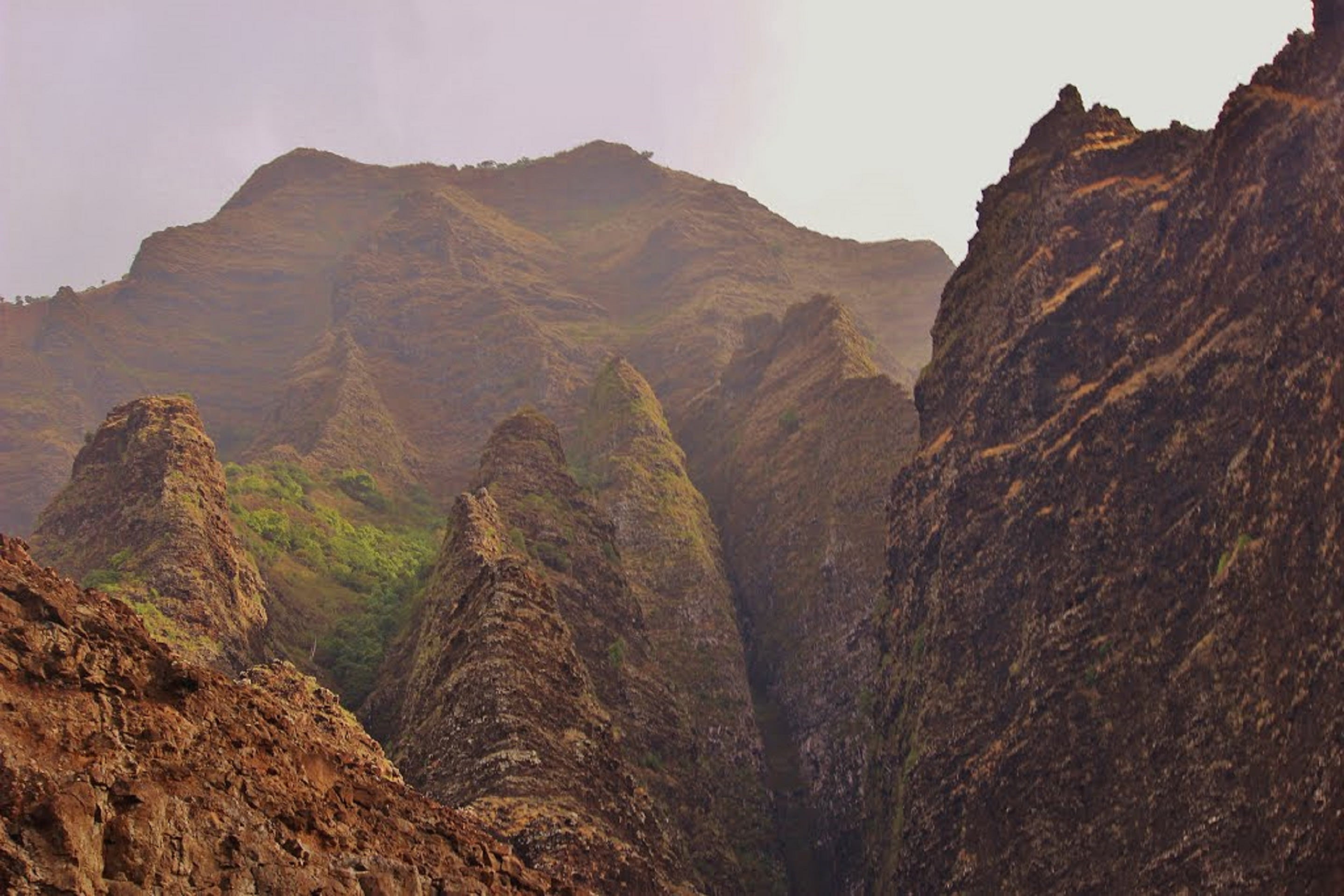 mountains, nature, beauty in nature, napali coast, outdoors, scenics - nature, hawaii, rock, natural, mountain, travel, tourism, scenics, mountain peak, HD Wallpaper