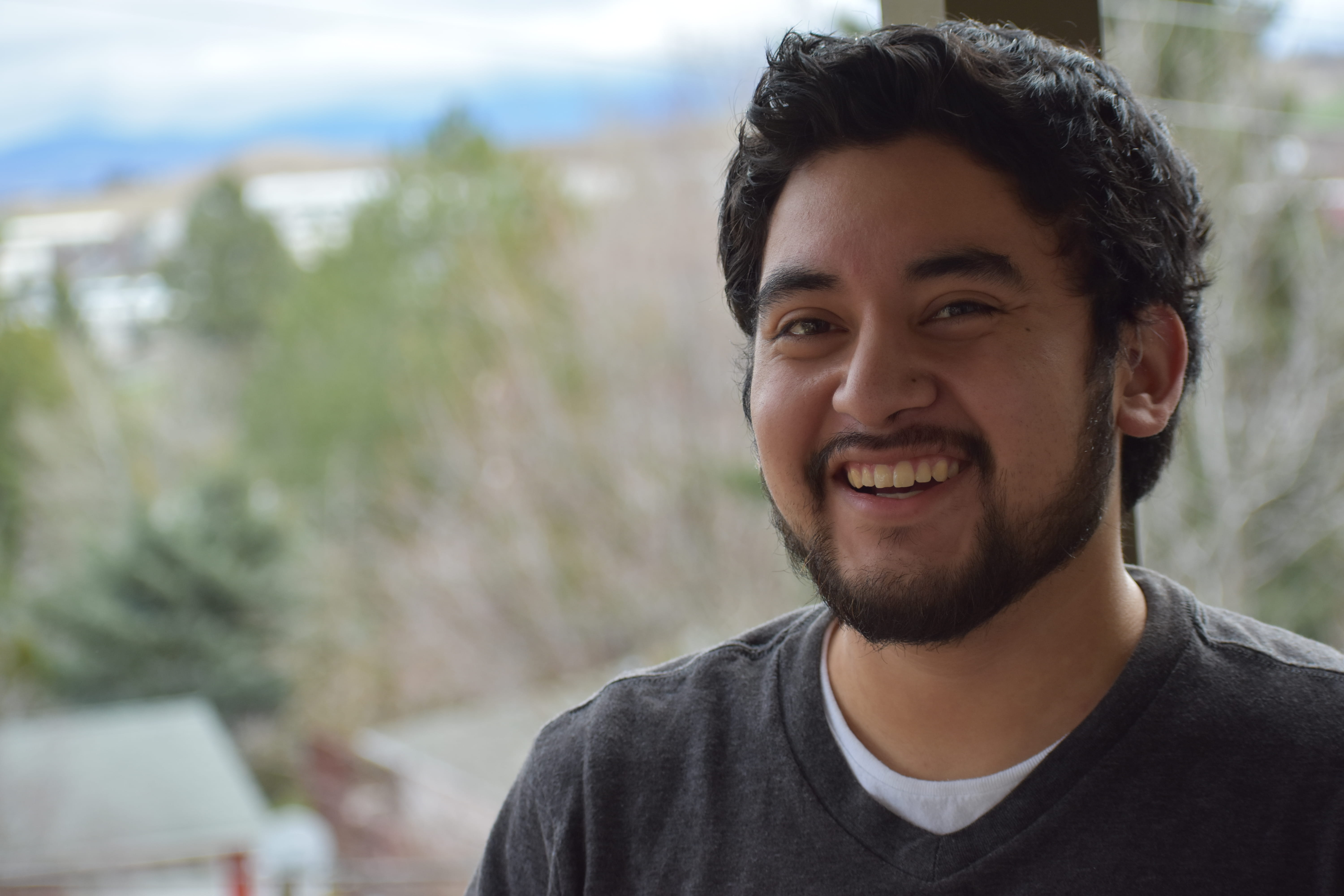 close-up, young adult, young men, pullman, happiness, toothy smile, smiling, portrait, united states, emotion, facial hair, front view, outdoors, headshot, HD Wallpaper