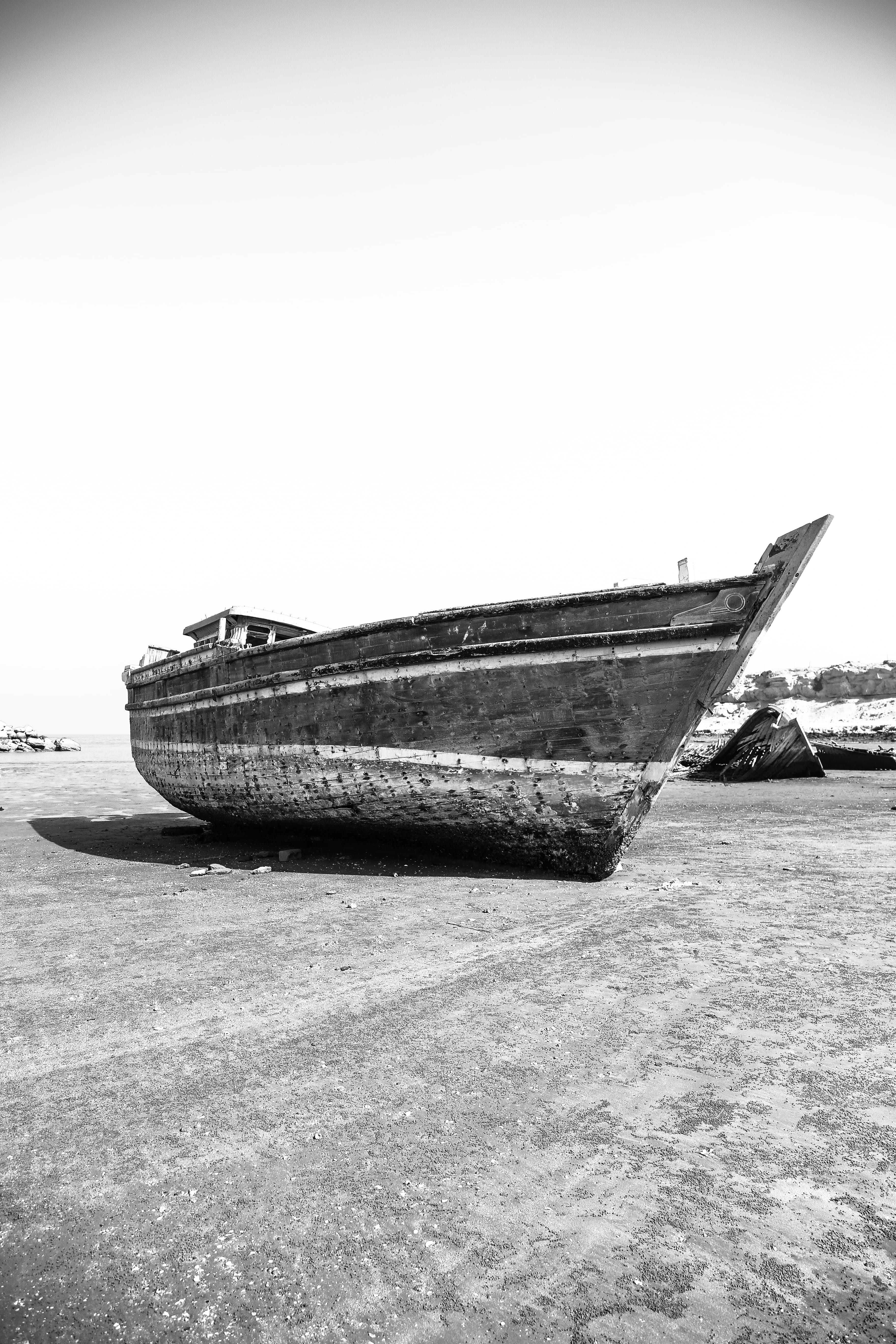 sea, ship, iran, sinking, mode of transportation, land, 5K, tranquility, old, travel, sheep, abandoned, sky, water, wood - material, nautical vessel, transportation, Phone HD Wallpaper