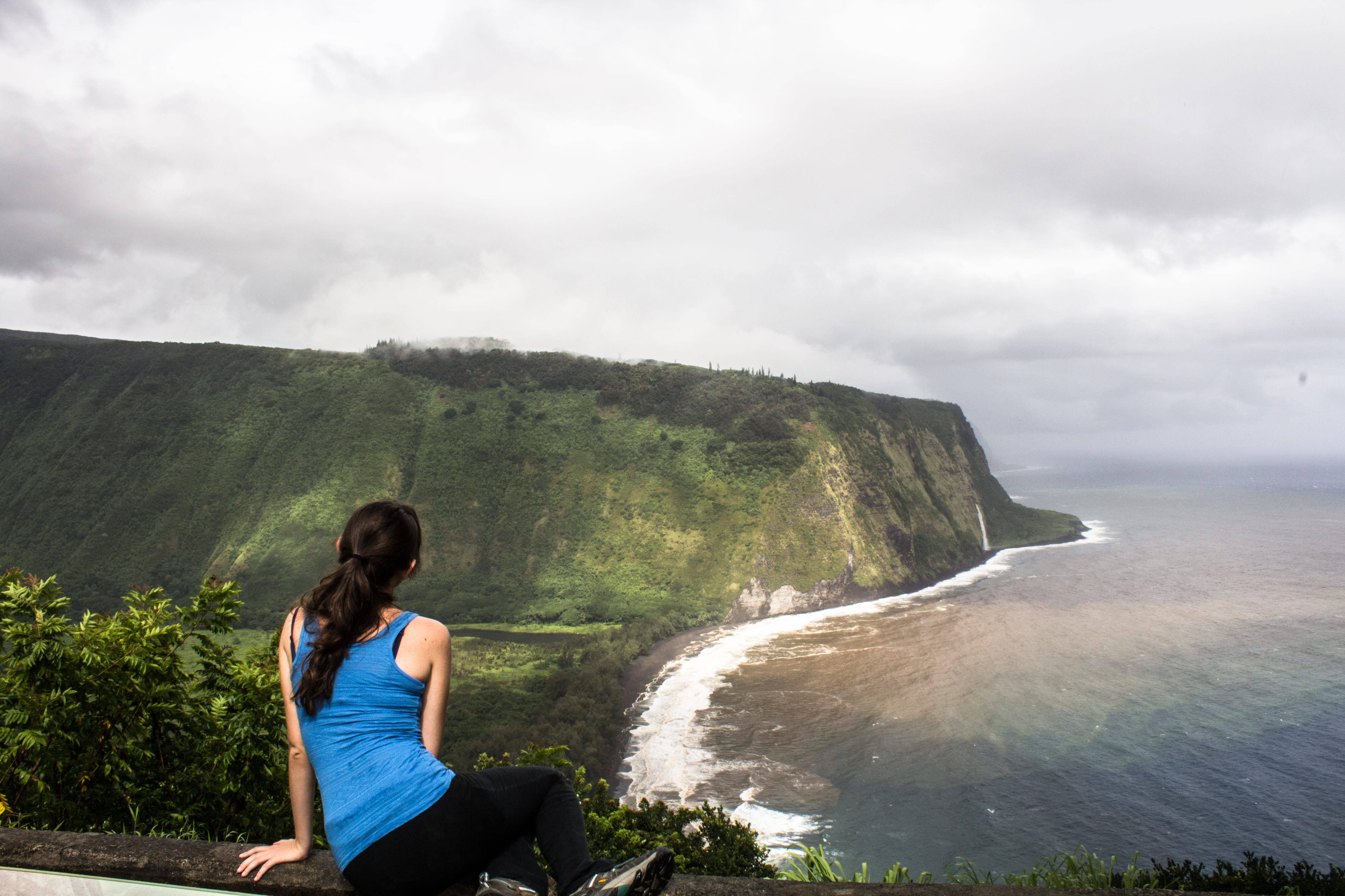 beauty in nature, waipio valley, young adult, sitting, mountain, united states, water, one person, real people, tranquility, flowing water, looking at view, HD Wallpaper