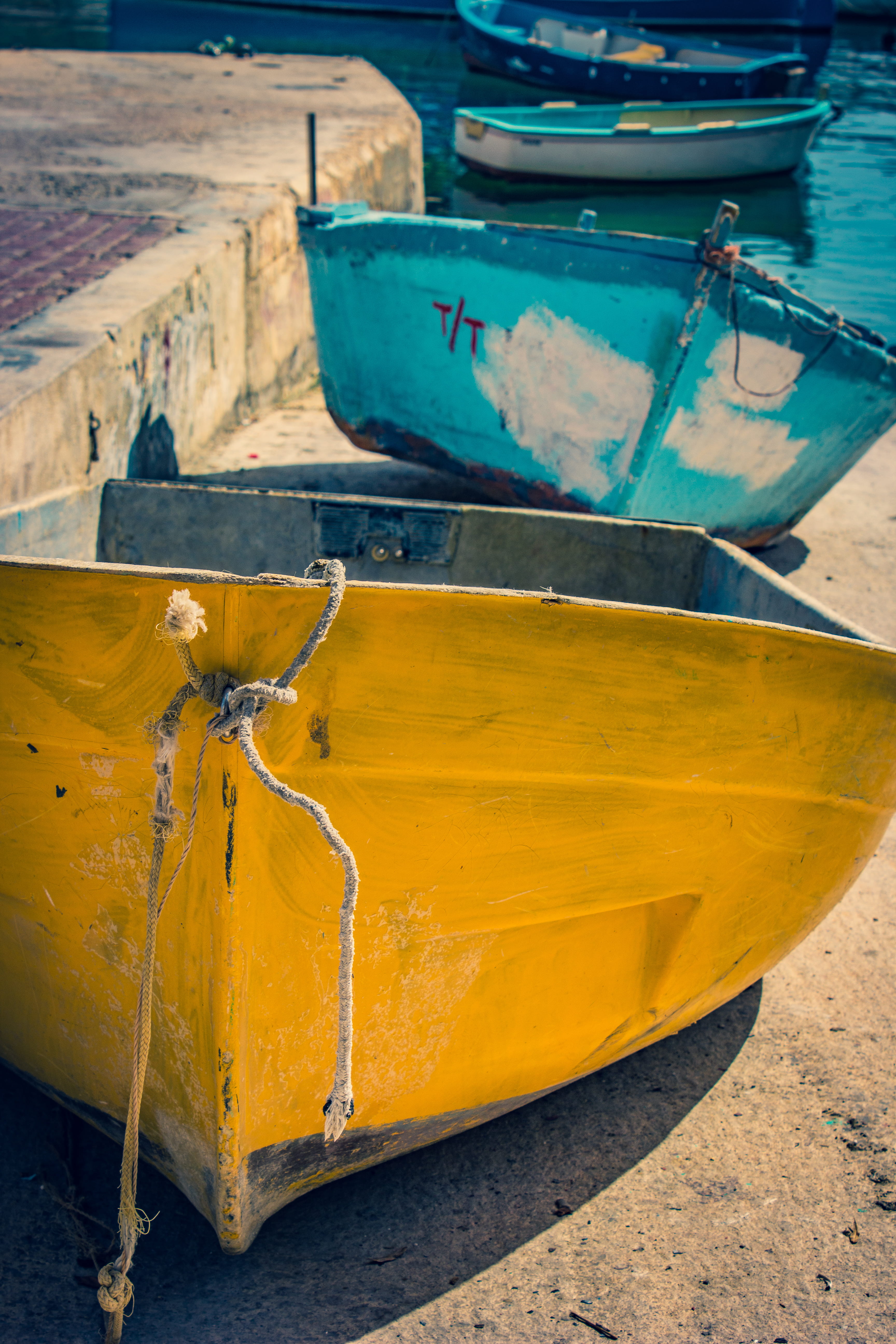 nature, fishing boat, rowboat, moored, day, jon, no people, wood - material, focus on foreground, sand, mode of transportation, yellow, beach, water, sunlight, Phone HD Wallpaper