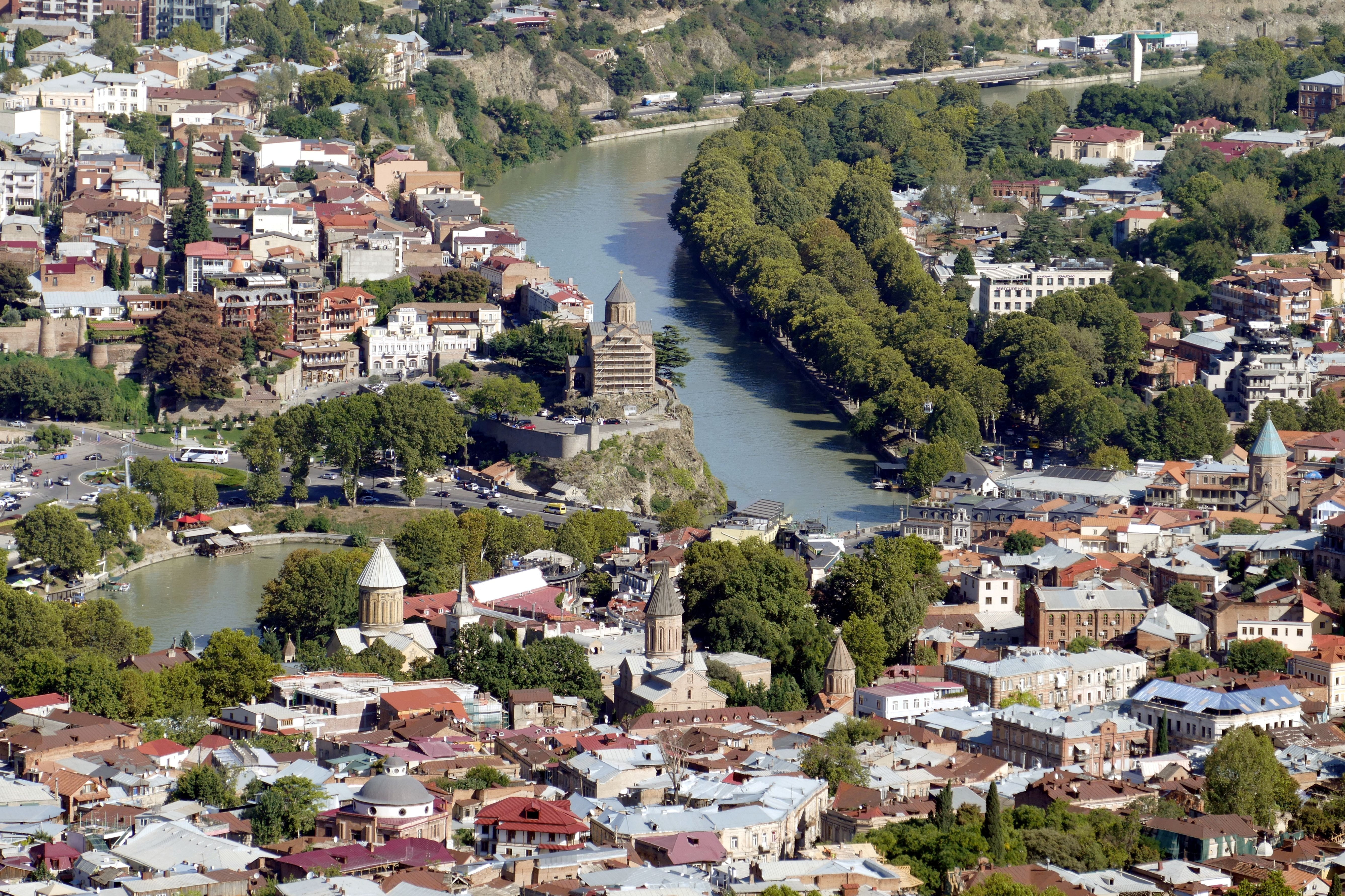 5K, tbilisi, plant, building, water, town, residential district, built structure, high angle view, orthodox, nature, panorama, community, capital, house, HD Wallpaper