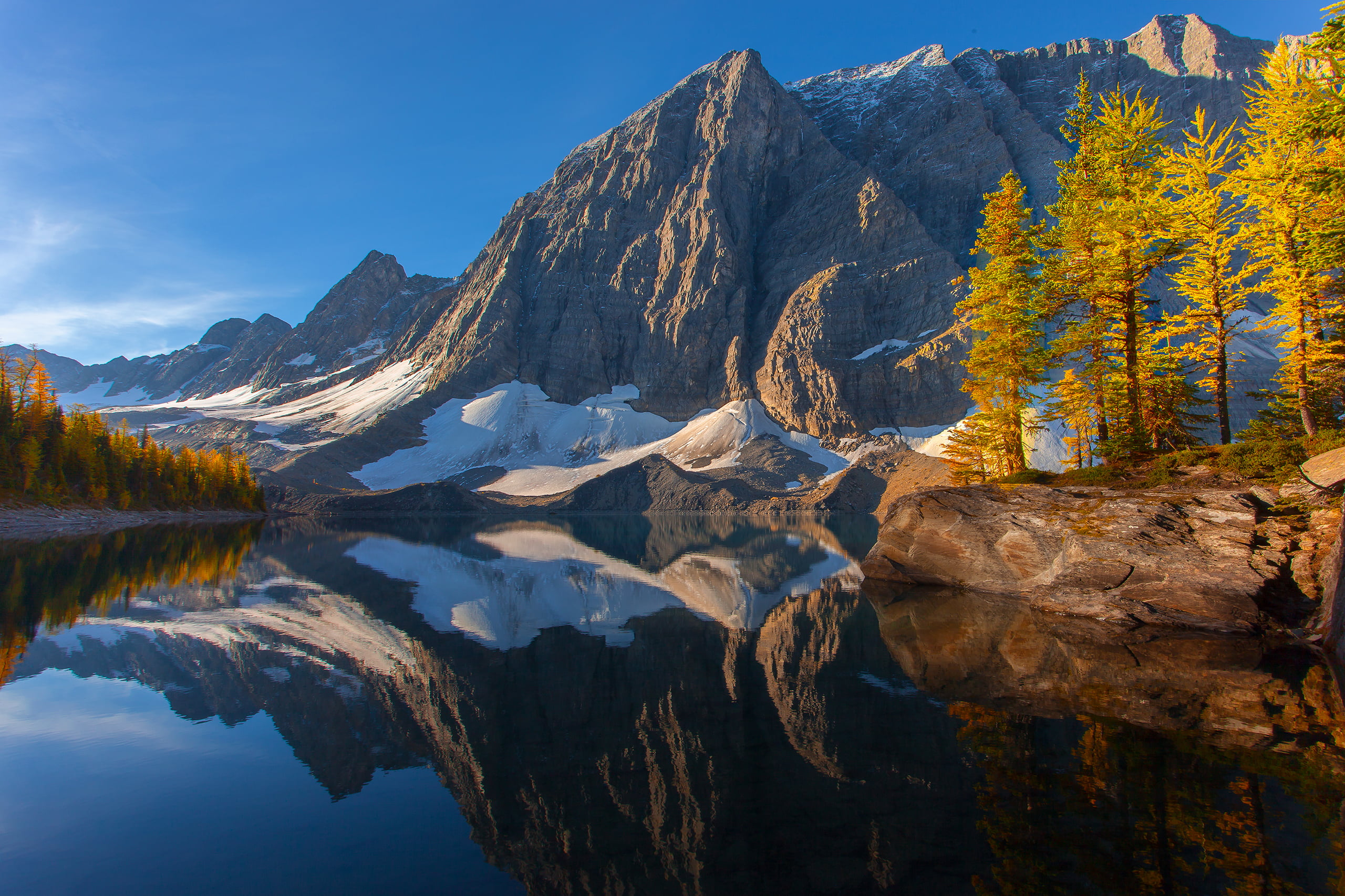 beauty in nature, mountain range, kootenay, Canada, mountains, the sky, water, reflection, idyllic, trees, sky, formation, autumn, mountain peak, british columbia, HD Wallpaper