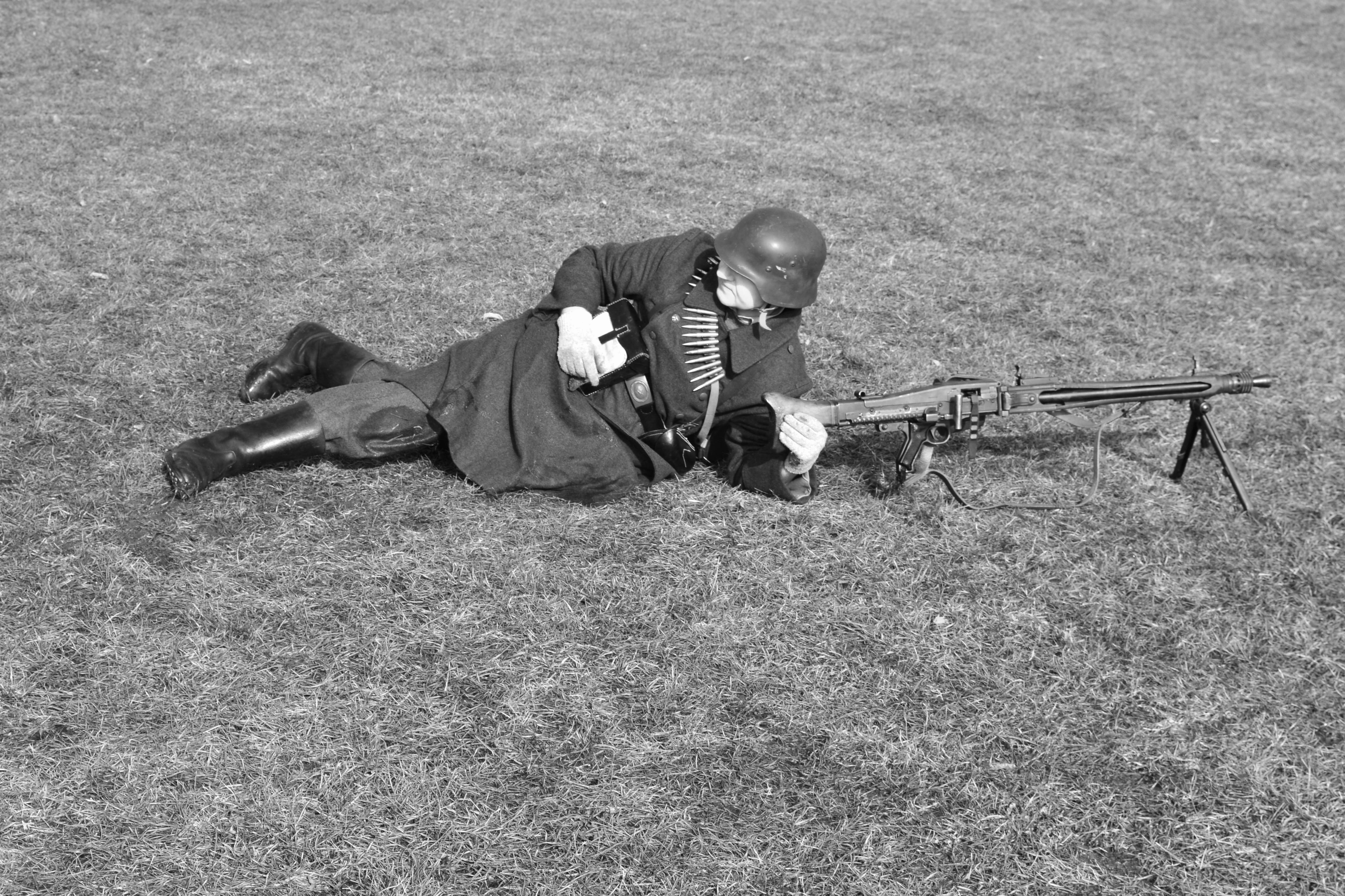 boys, weapon, the war, soldier, infantry, child, field, males, childhood, day, real people, nature, lifestyles, one person, casual clothing, uniform, lying down, HD Wallpaper