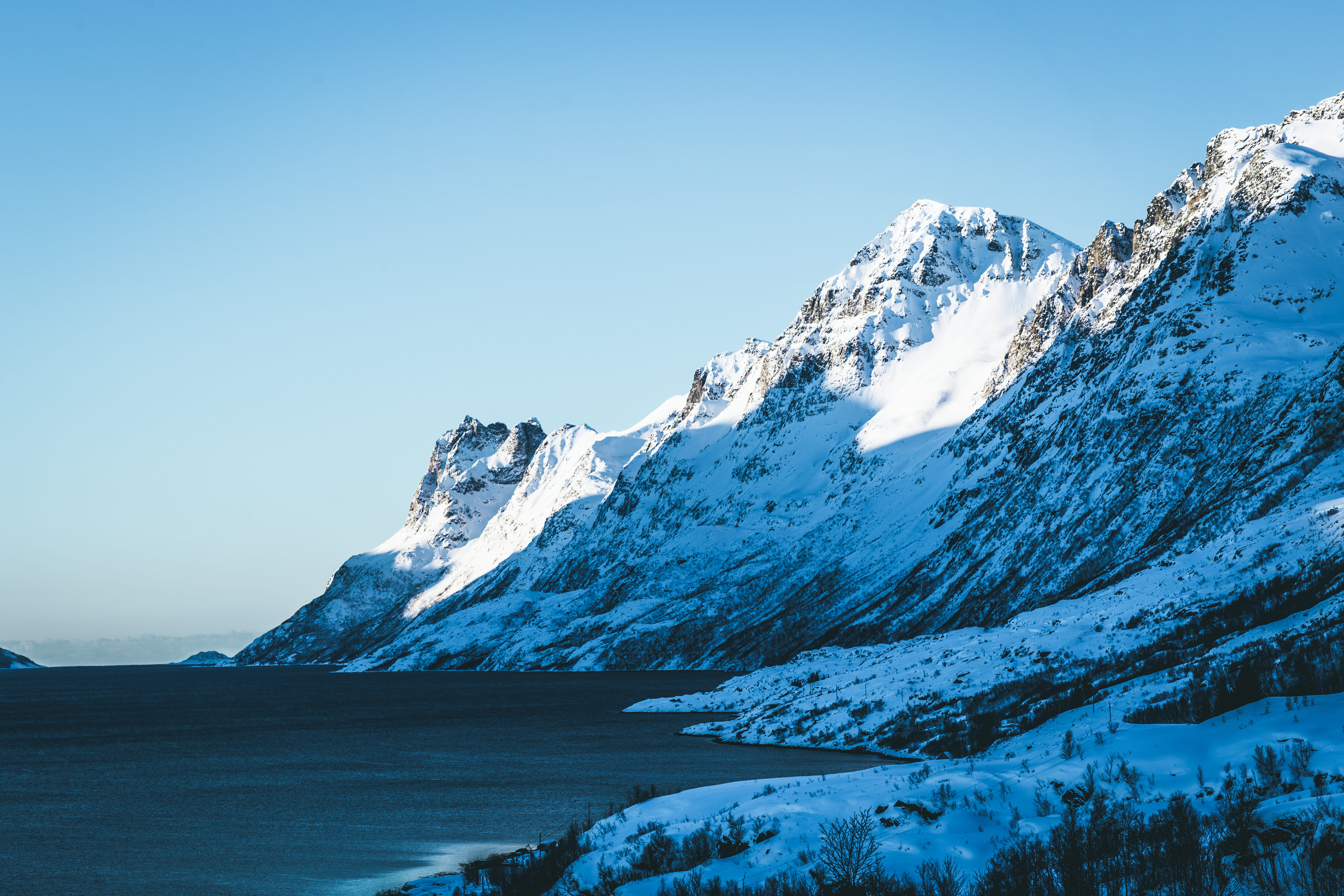 snowcapped mountain, cold temperature, mountain, nature, leisure activities, peak, snow, beauty in nature, idyllic, outdoors, snowy, formation, non-urban scene, HD Wallpaper