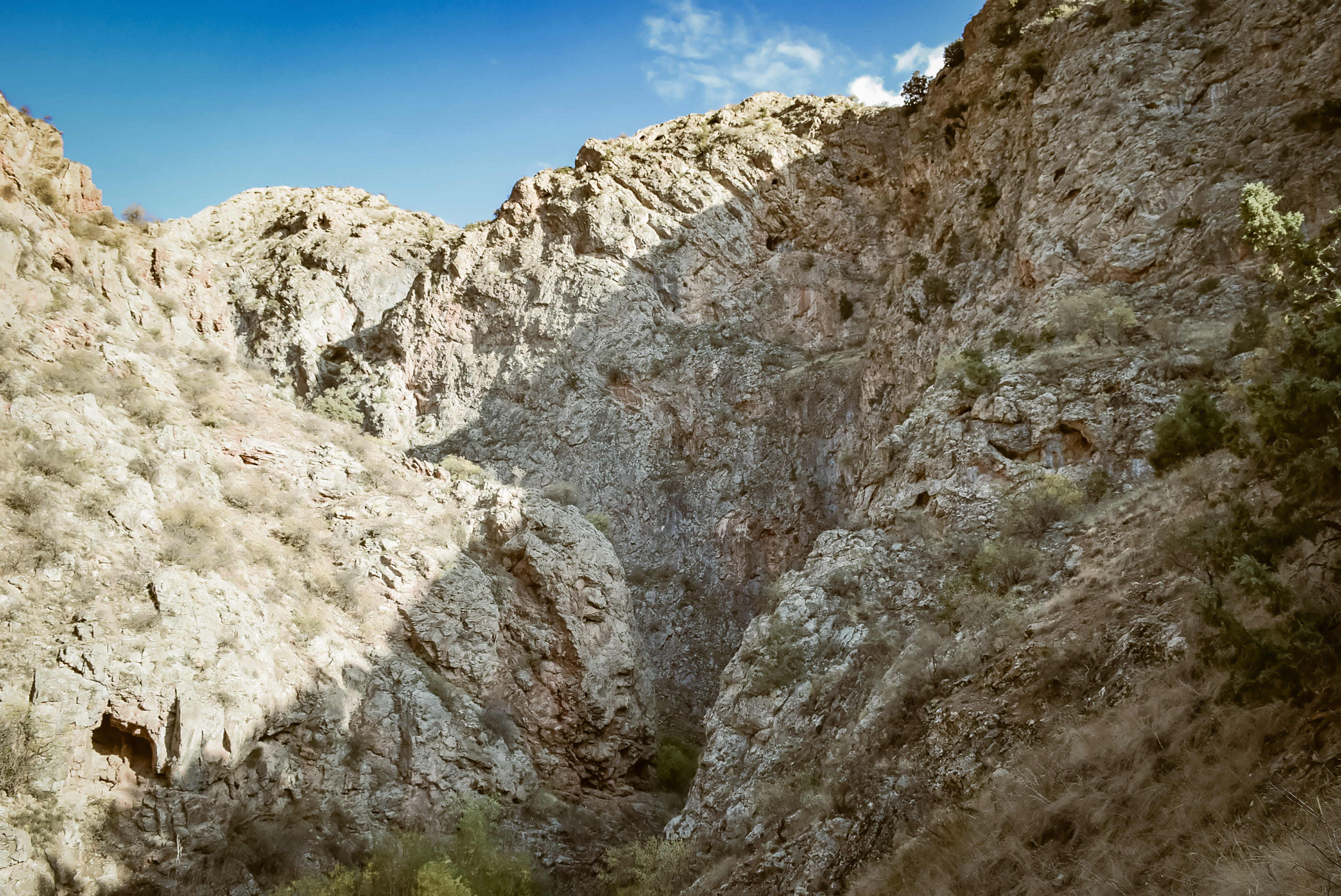 outdoors, physical geography, promontory, hiking, leisure activities, rock formation, sky, 2K, valley, wilderness, low angle view, mesa, mountain range, HD Wallpaper