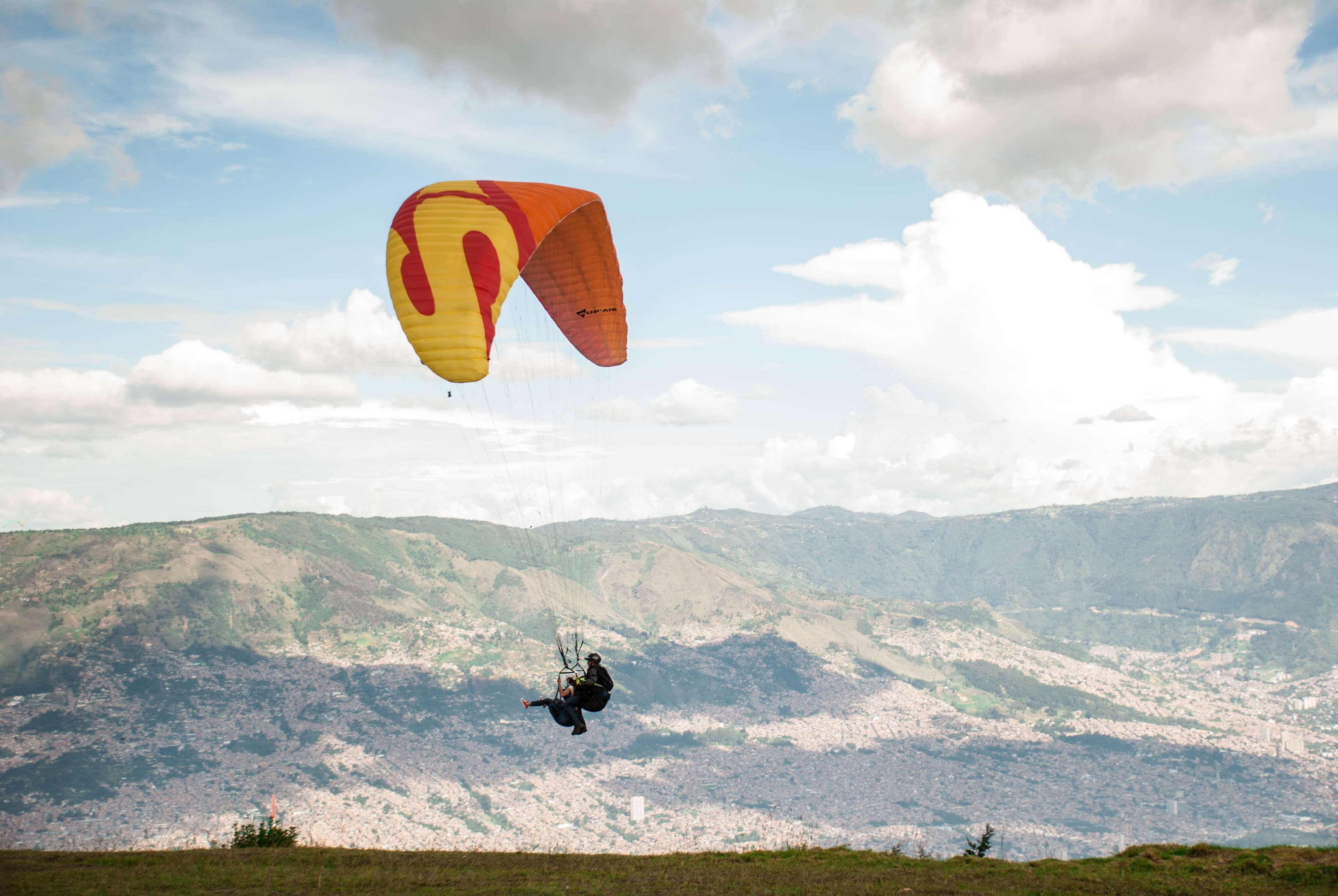joy, outdoors, colombia, transportation, antioquia, nature, 4K, sport, air vehicle, environment, exhilaration, beauty in nature, medellin, parapente, scenics - nature, HD Wallpaper