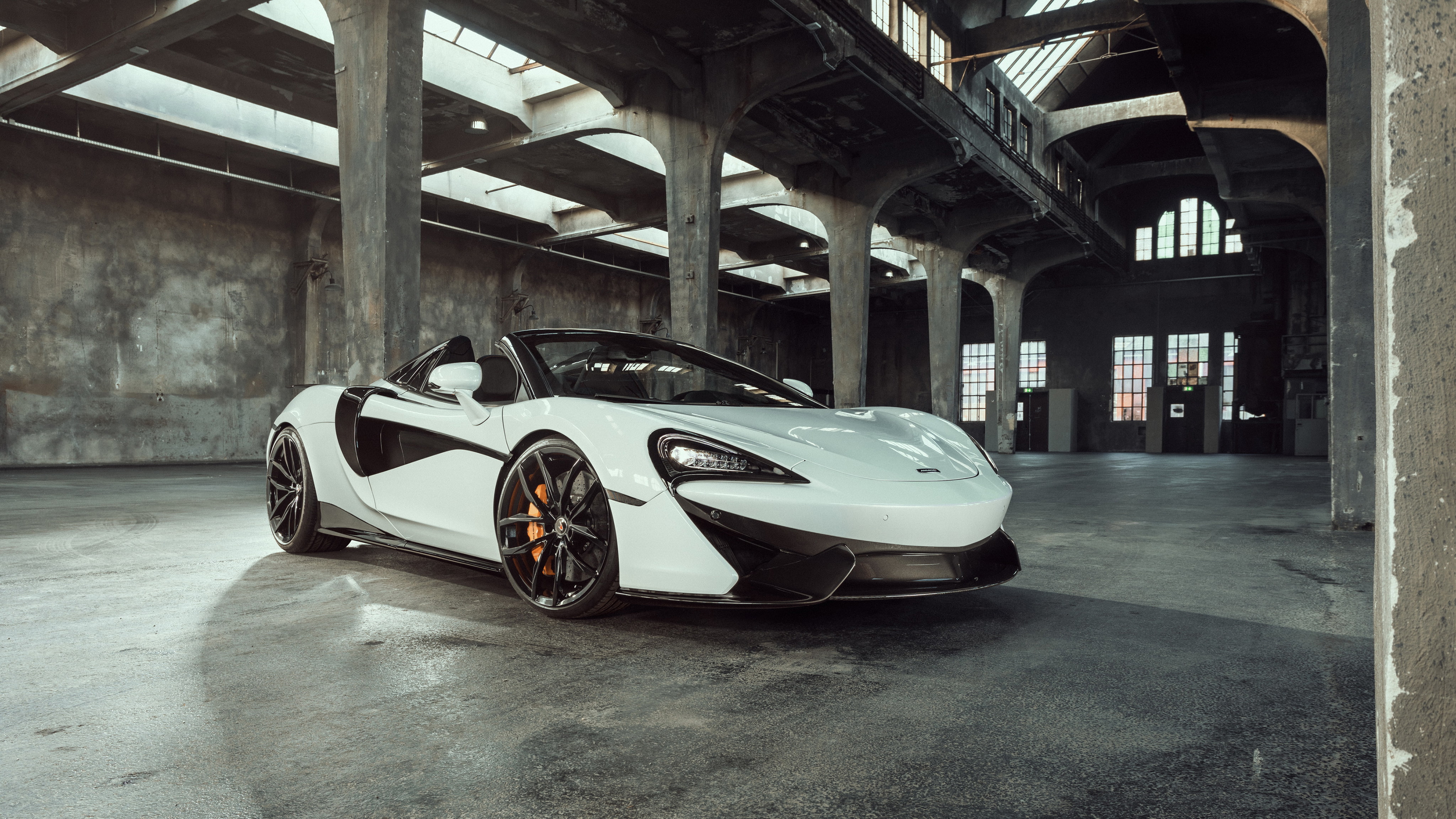 architecture, land vehicle, k, indoors, Novitec, day, no people, car, 2018, built structure, Mclaren, motor vehicle, luxury, sports car, architectural column, HD Wallpaper