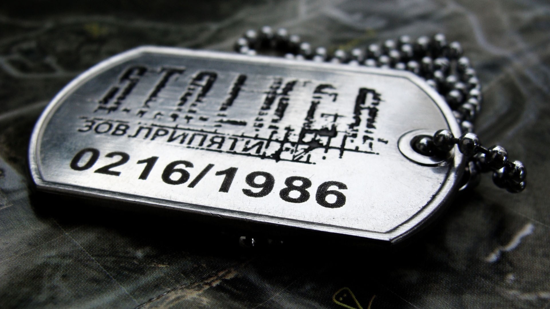 focus on foreground, religion, arts culture and entertainment, single object, communication, indoors, STALKER: Call of Pripyat, security, still life, safety, HD Wallpaper