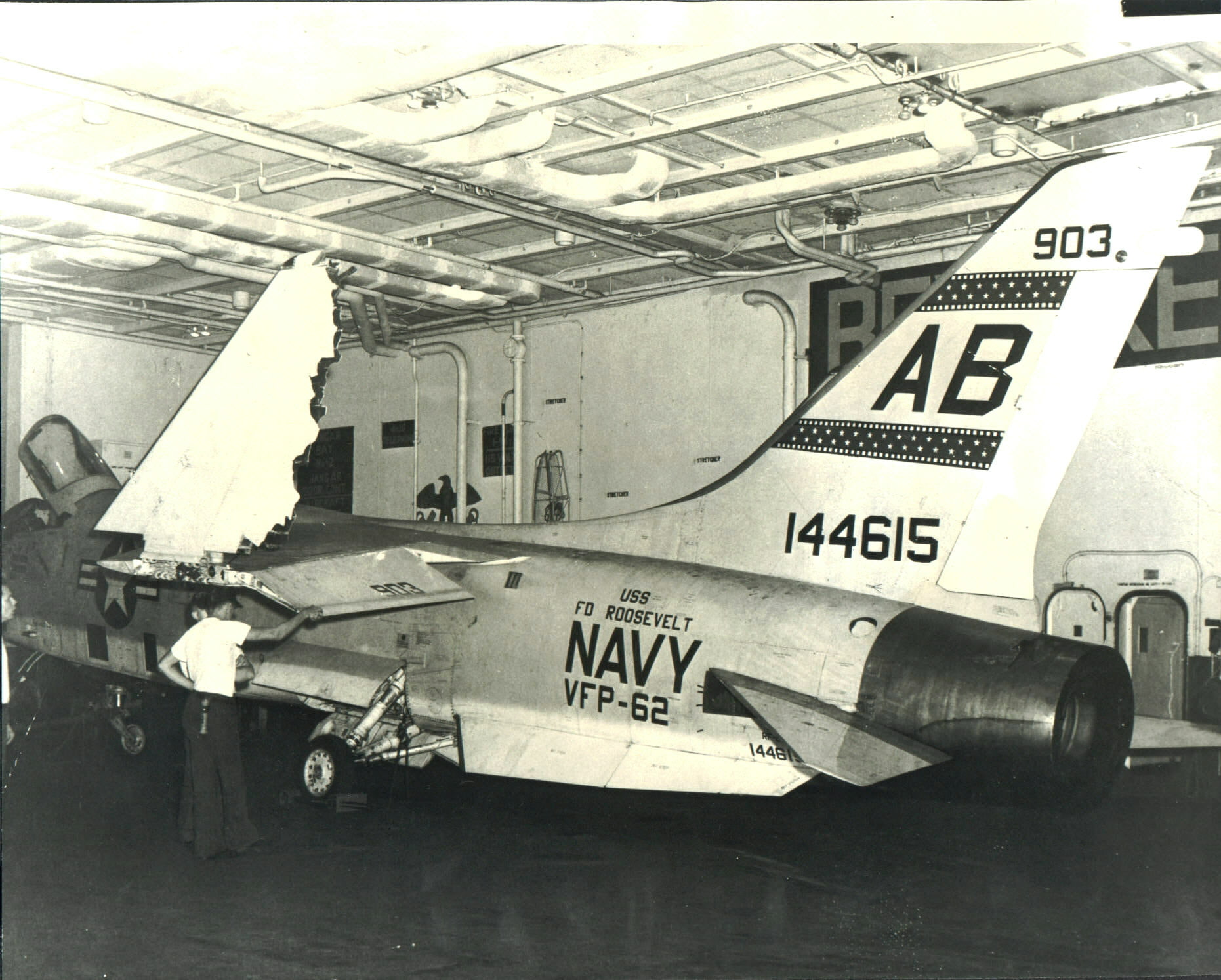 720P, Vought F-8 Crusader, Jet Fighters, HD Wallpaper