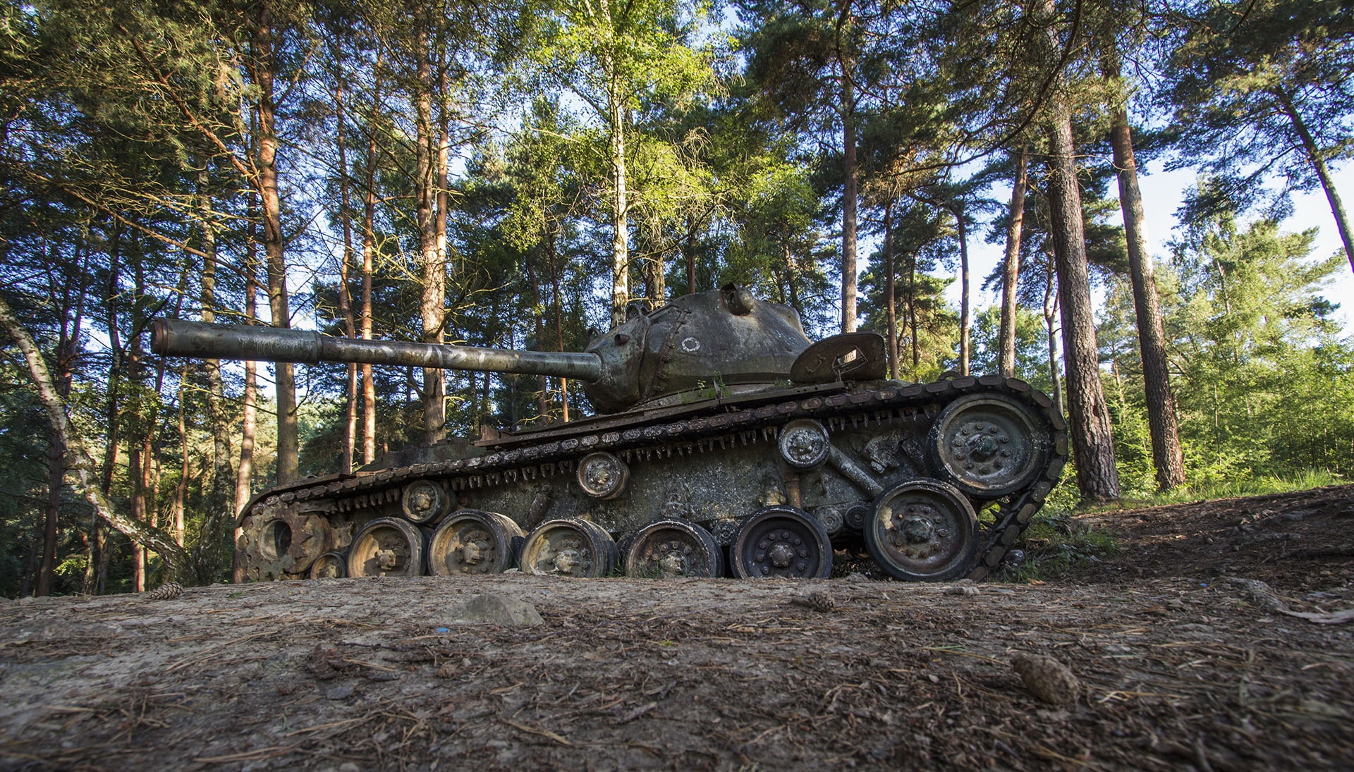 outdoors, military, forest, wreck, plant, tree, vehicle, field, nature, tank, low angle view, land, history, transportation, no people, weapon, trees, growth, HD Wallpaper