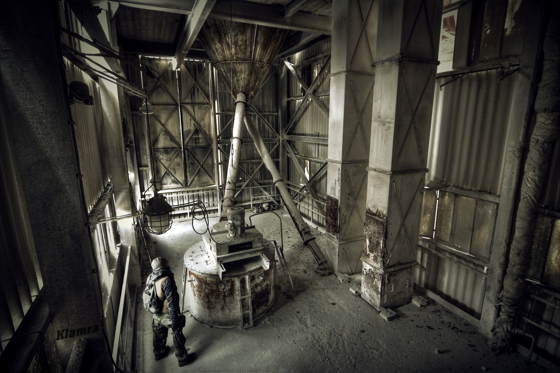 Poland, urbex, factory, 1080P, abandoned, Stalker {Warframe}, HD Wallpaper