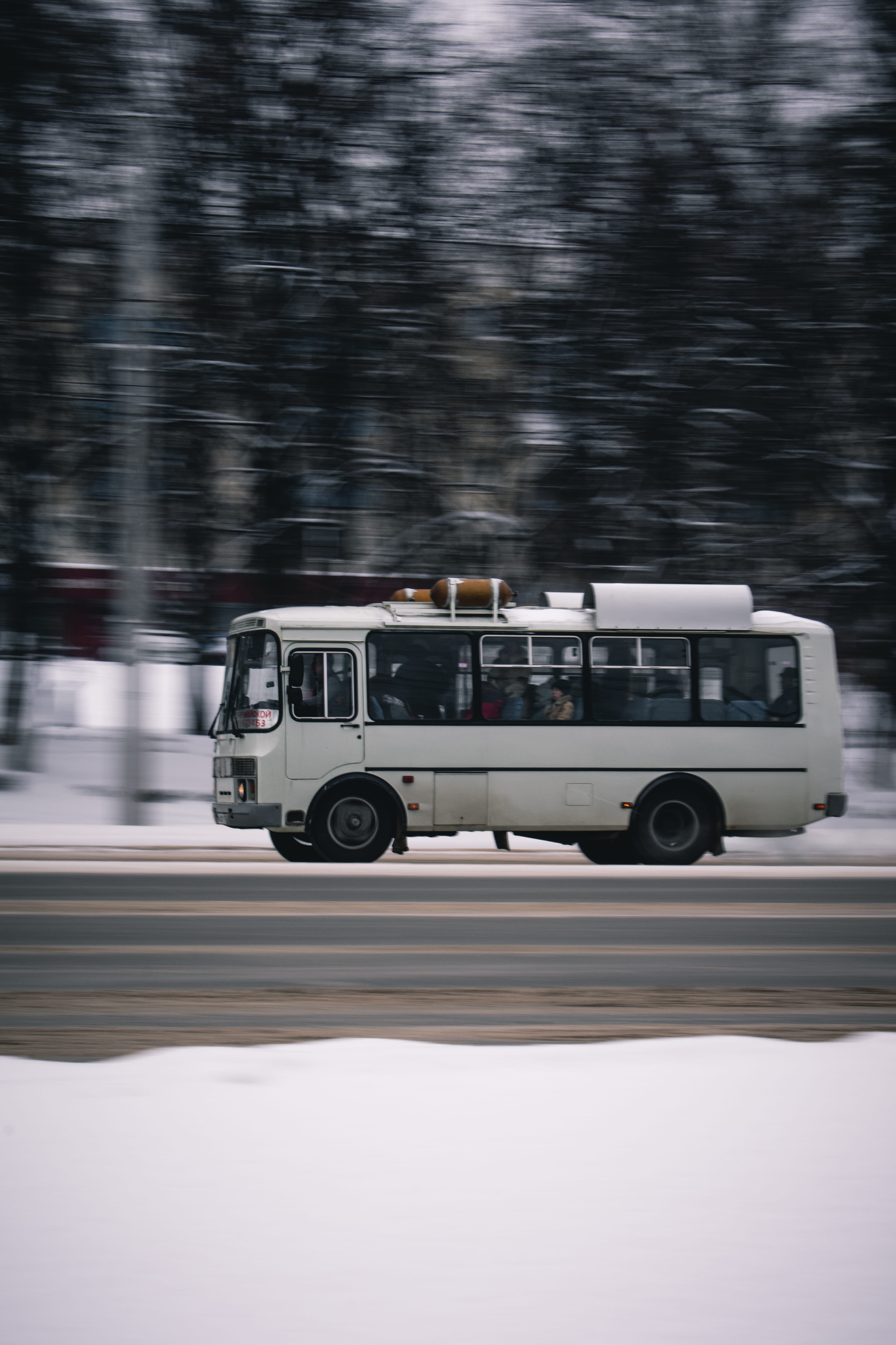 land vehicle, person, tour bus, car, passing, side view, transportation, bus, minibus, trees, blurred motion, machine, day, public transportation, spoke, Phone HD Wallpaper