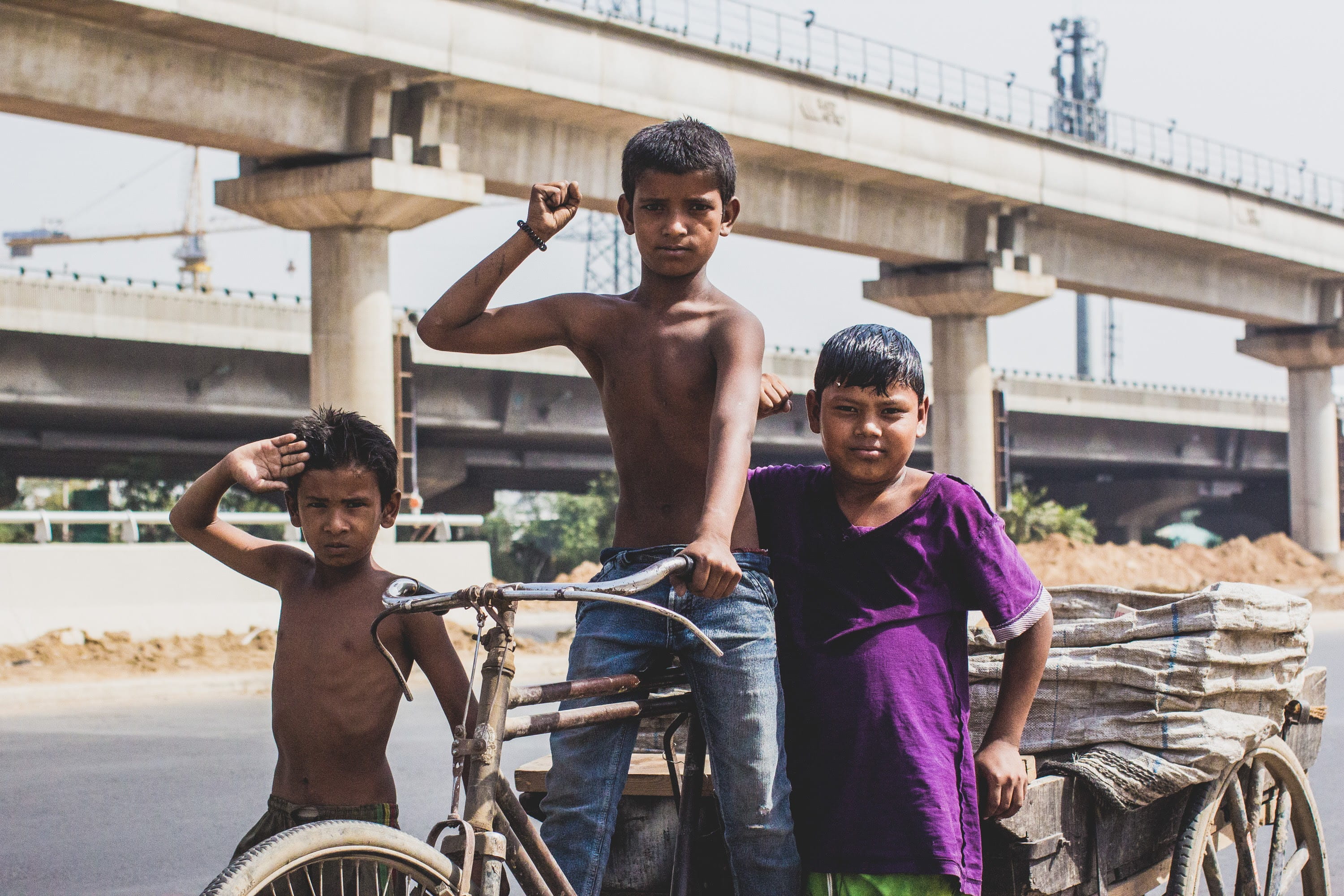 riding, apparel, lifestyles, transportation, vehicle, shorts, three people, bike, sport, young adult, boy, three quarter length, males, young men, gurgaon, HD Wallpaper