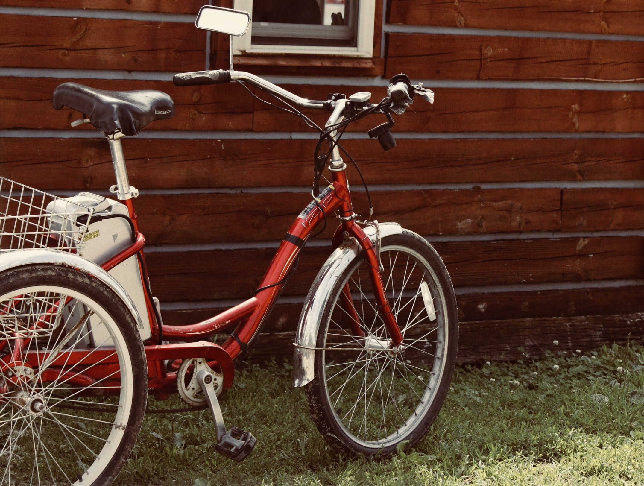 natural, building, color, grey, trike, background, wheel, no people, rustic, upright, land vehicle, transportation, red, basket, vehicle, mode of transportation, HD Wallpaper