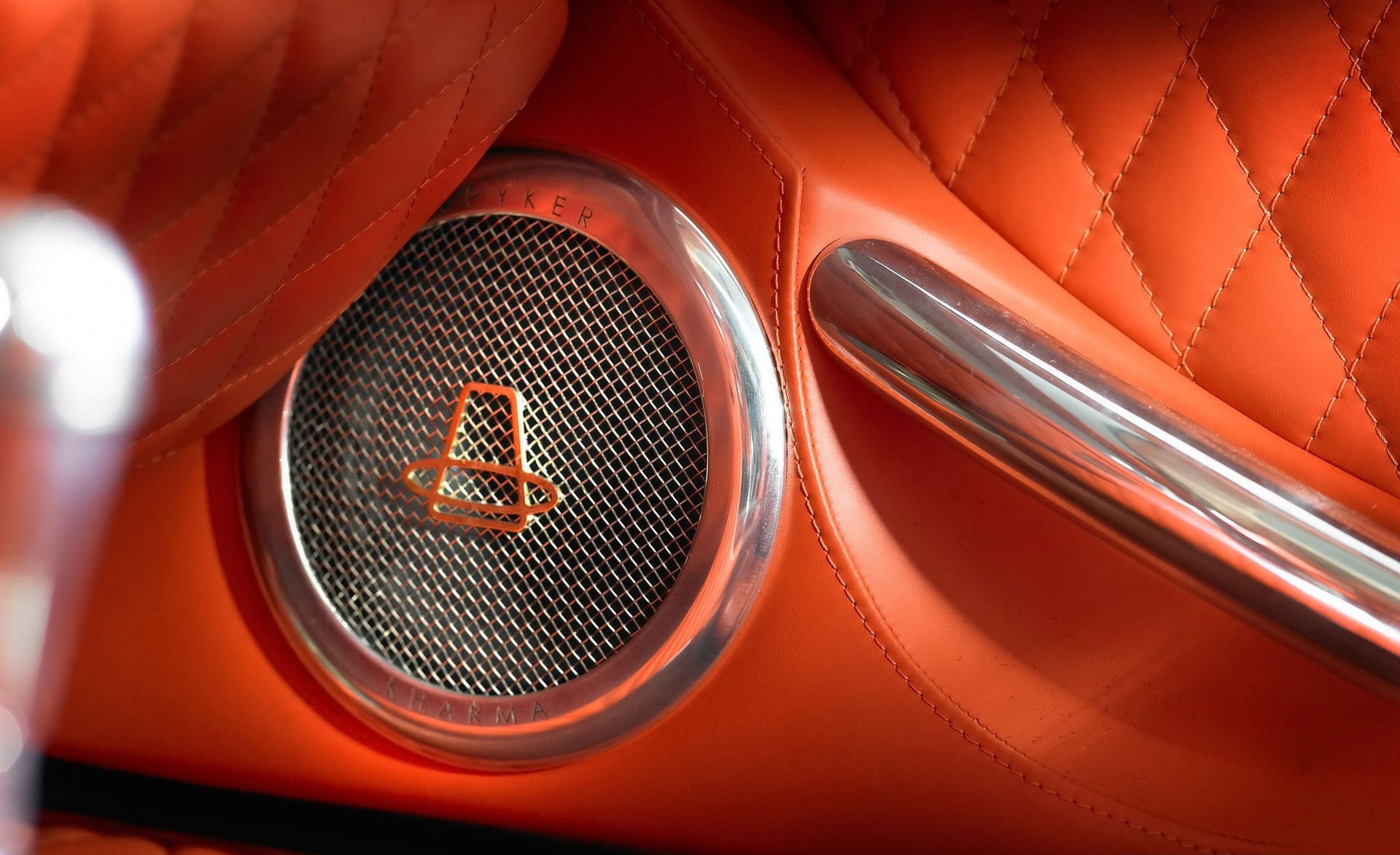 wealth, car, Car Interiors, household equipment, red, high angle view, luxury, no people, 1080P, orange color, motor vehicle, technology, Interior, transportation, HD Wallpaper