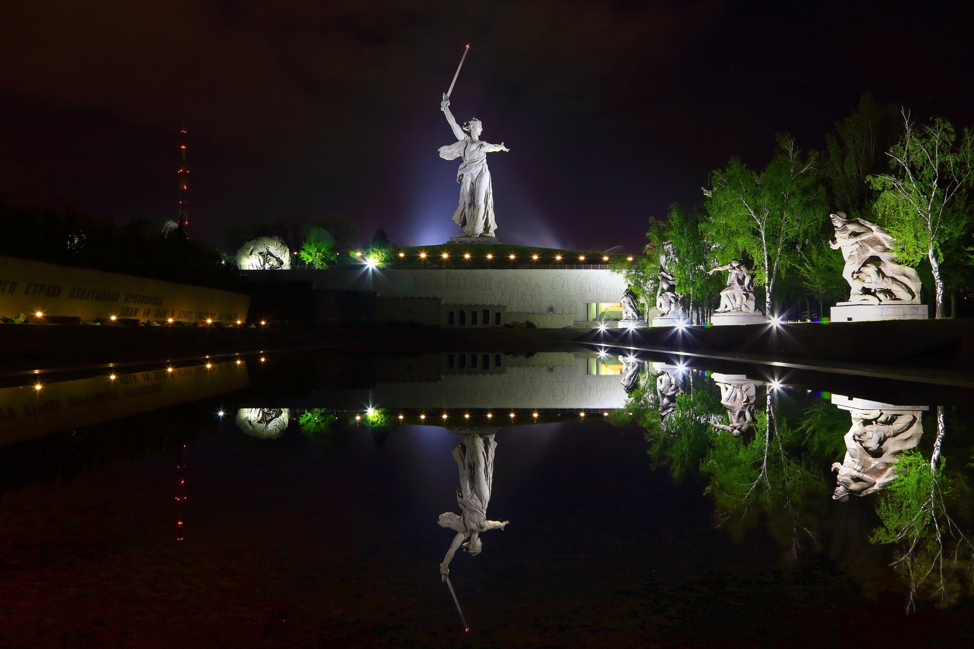 Volgograd, Light, sky, 1080P, waterfront, built structure, illuminated, belief, lake, Statue, tourism, sculpture, Reflection, water, nautical vessel, religion, HD Wallpaper