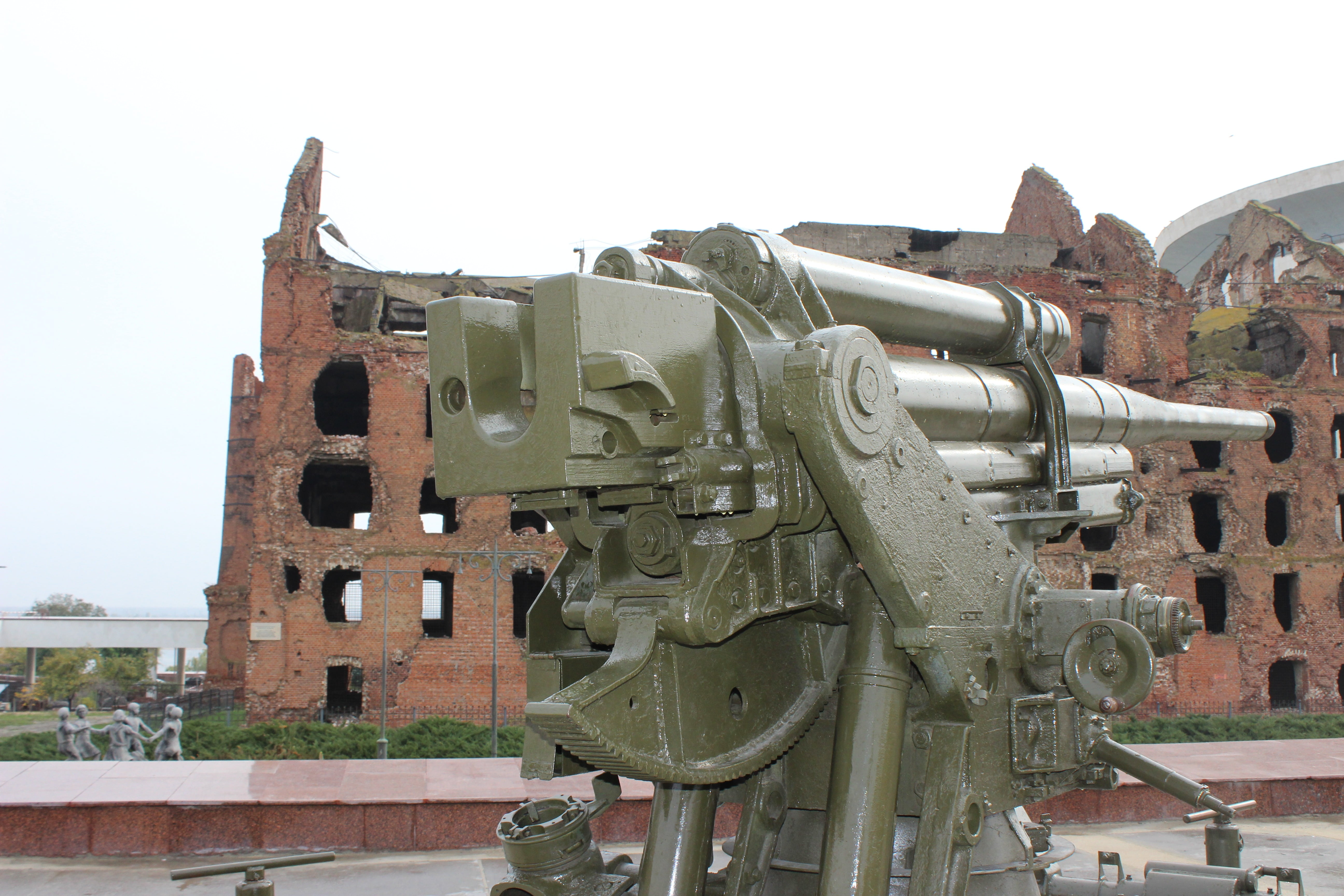 monument, volgograd, fighting, architecture, the ruins of the, outdoors, building exterior, conflict, nature, built structure, day, cannon, military, mill, HD Wallpaper