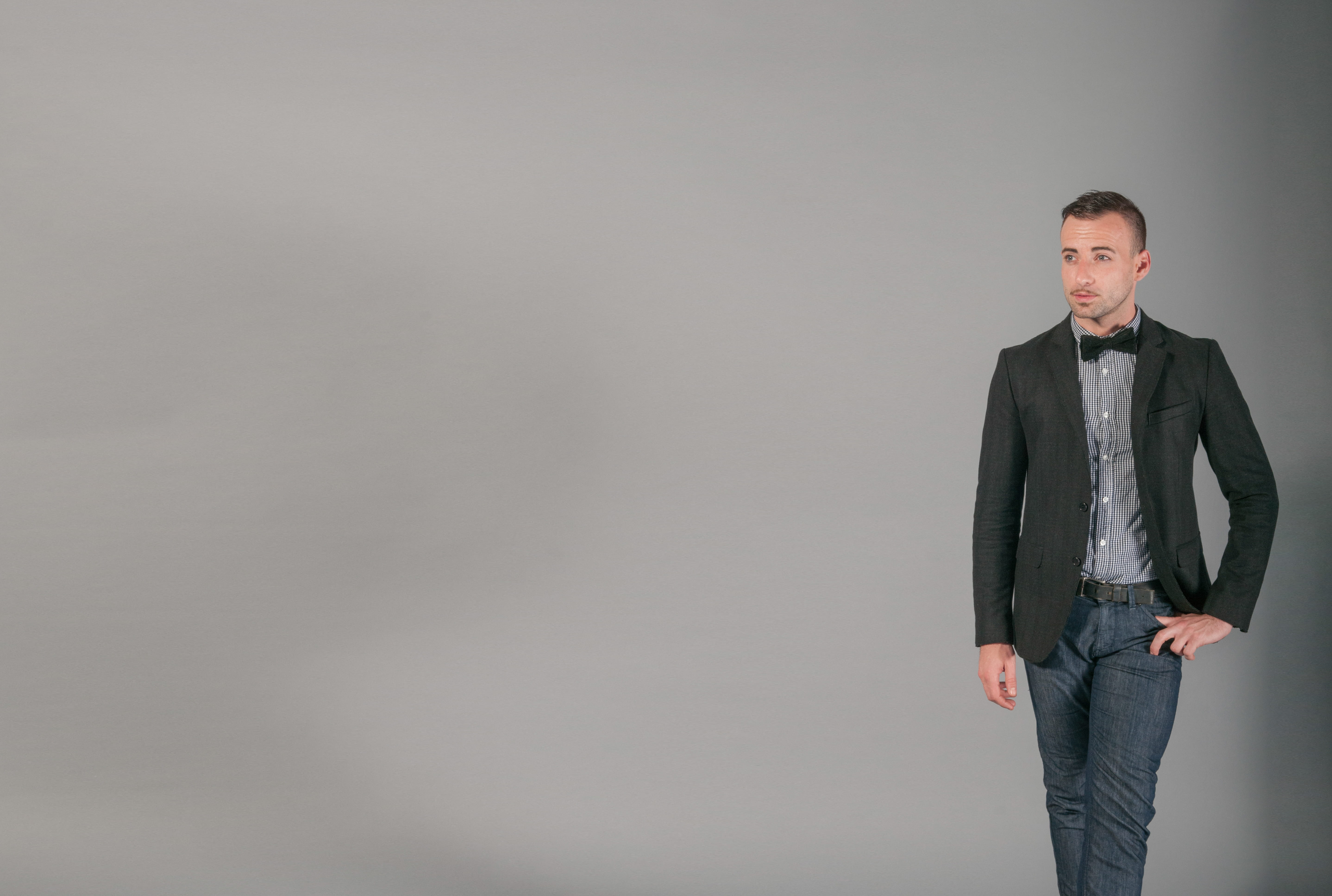 suit, looking at camera, tie, whitespace, fashion, holding, outfit, three quarter length, gray, contemplation, button, indoors, well-dressed, adult, designer suit, HD Wallpaper