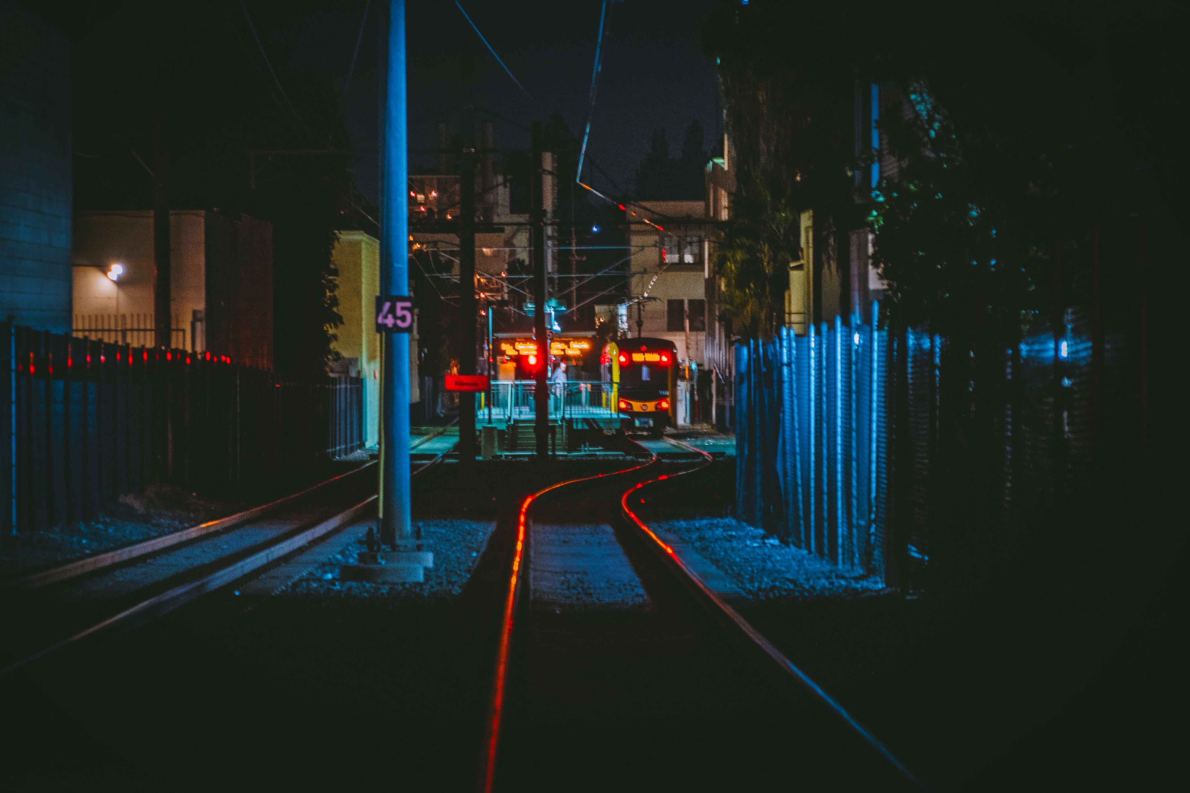 long exposure, train, illuminated, motion, rail, no people, 4K, city, the way forward, built structure, architecture, railroad track, transportation, road, HD Wallpaper