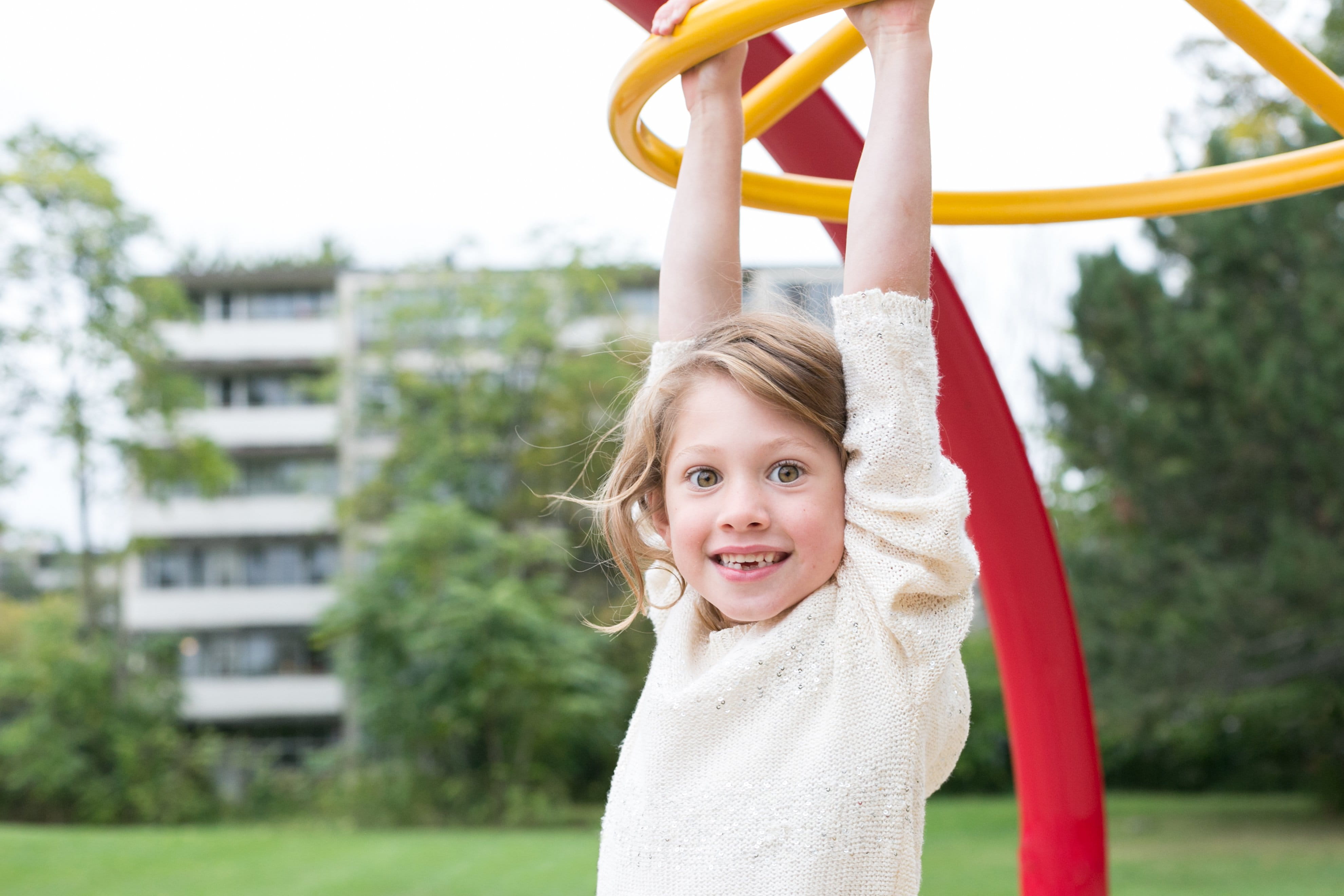 enjoyment, playground, innocence, Children, 4K, happiness, Emotion, photo, hairstyle, Happy, girl, Playtime, smiling, Portraits, women, playing, Fun, childhood, HD Wallpaper