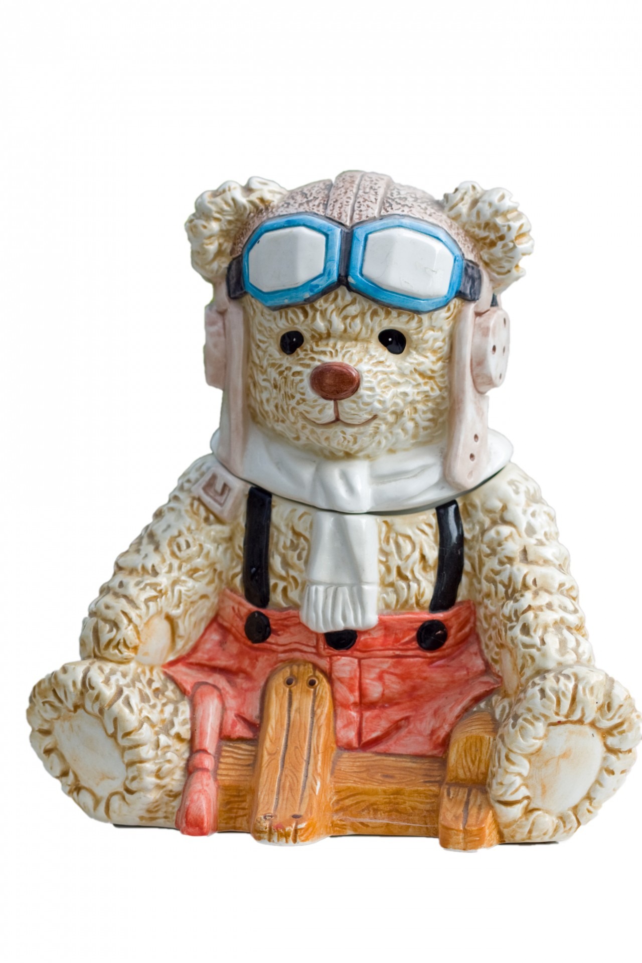 creativity, indoors, bear, still life, pilot, white background, studio shot, goggles, cut out, cookie, ornament, male likeness, cute, jar, representation, Phone HD Wallpaper