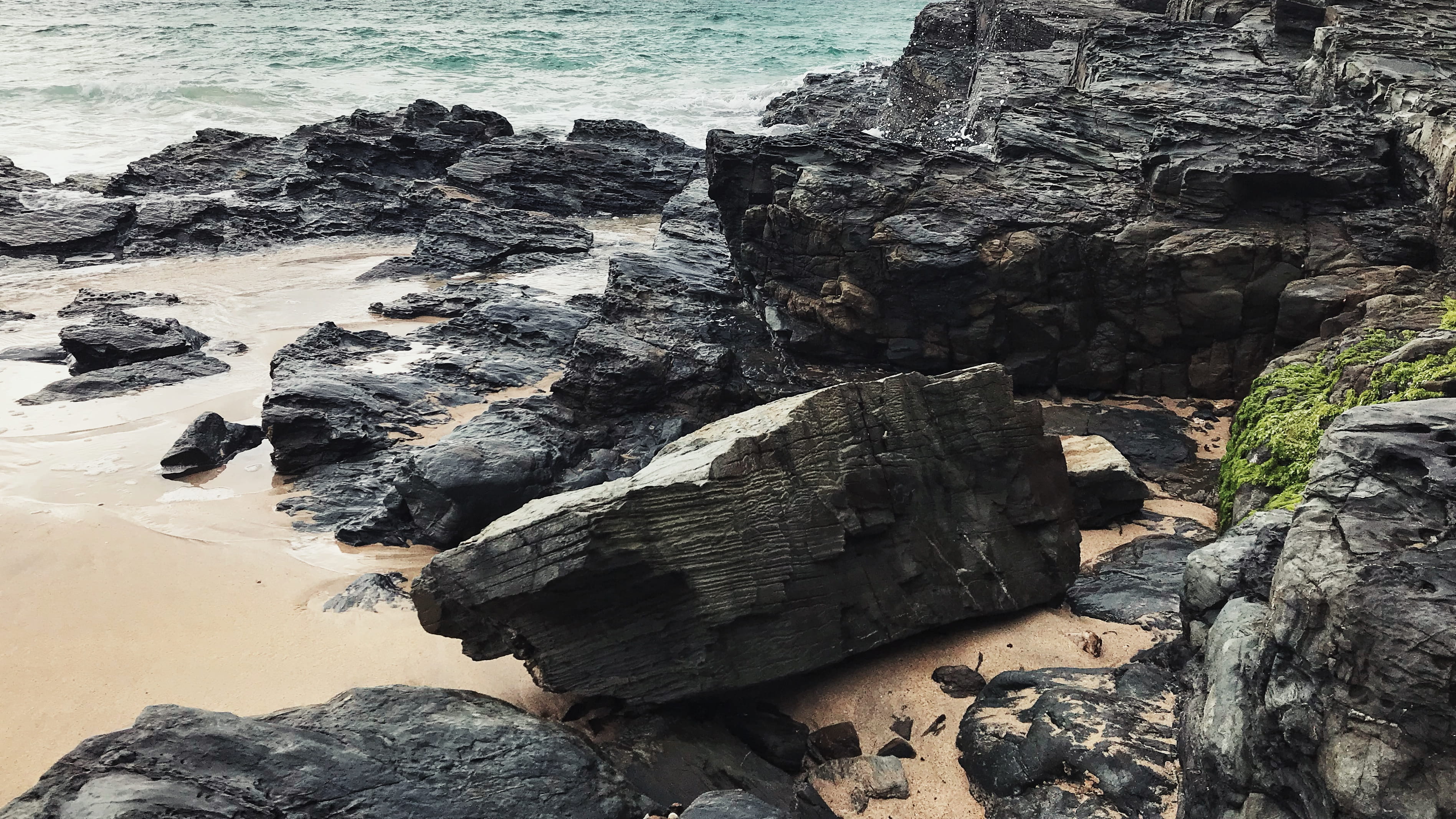 no people, tranquility, day, solid, cornwall, rock formation, shoreline, land, rocky coastline, united kingdom, motion, ocean, 2K, outdoors, s w coast path, HD Wallpaper