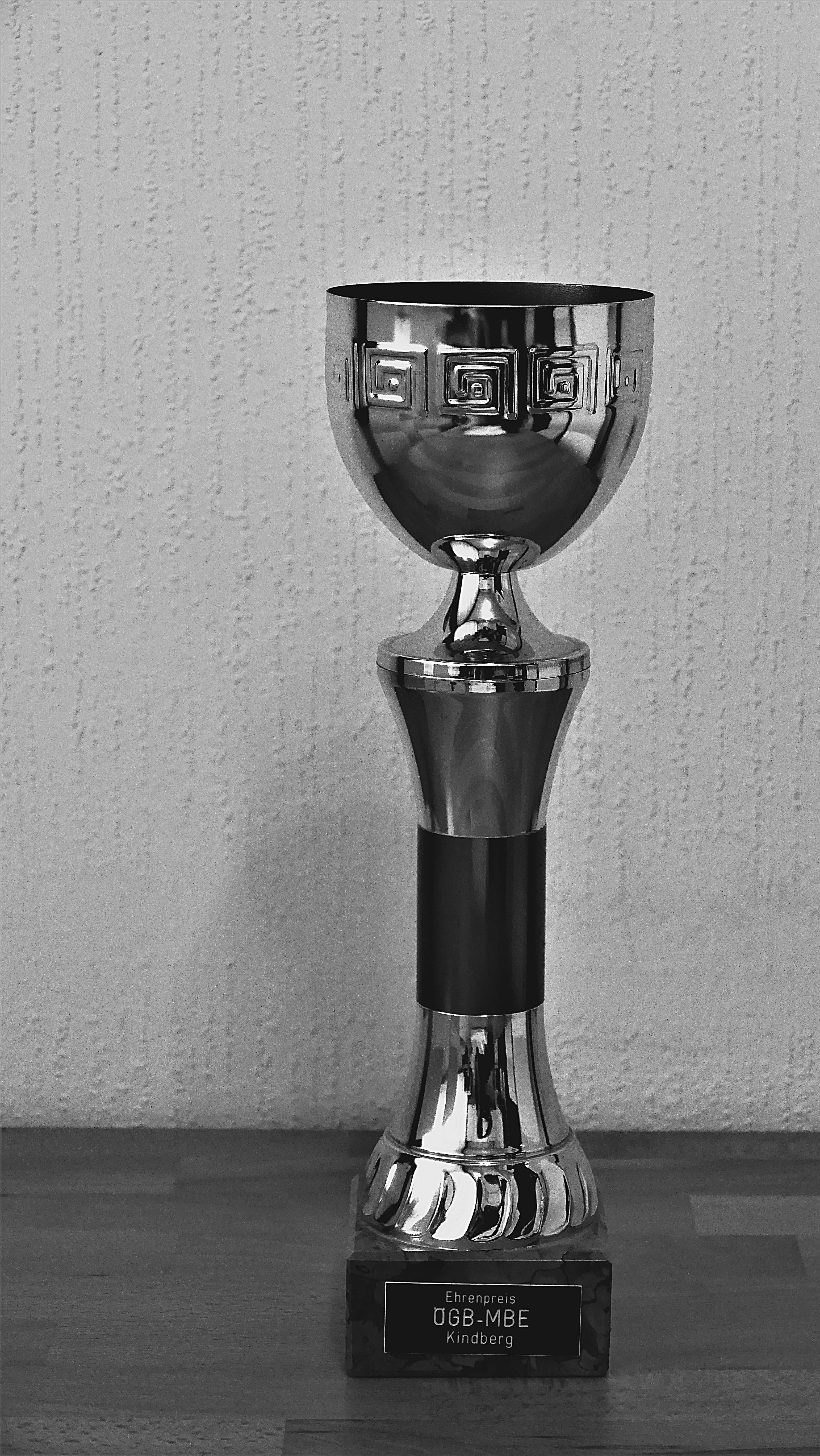 table, trophy, number, container, no people, photo, western script, award, sport, communication, indoors, cup, lighting equipment, wall - building feature, Phone HD Wallpaper