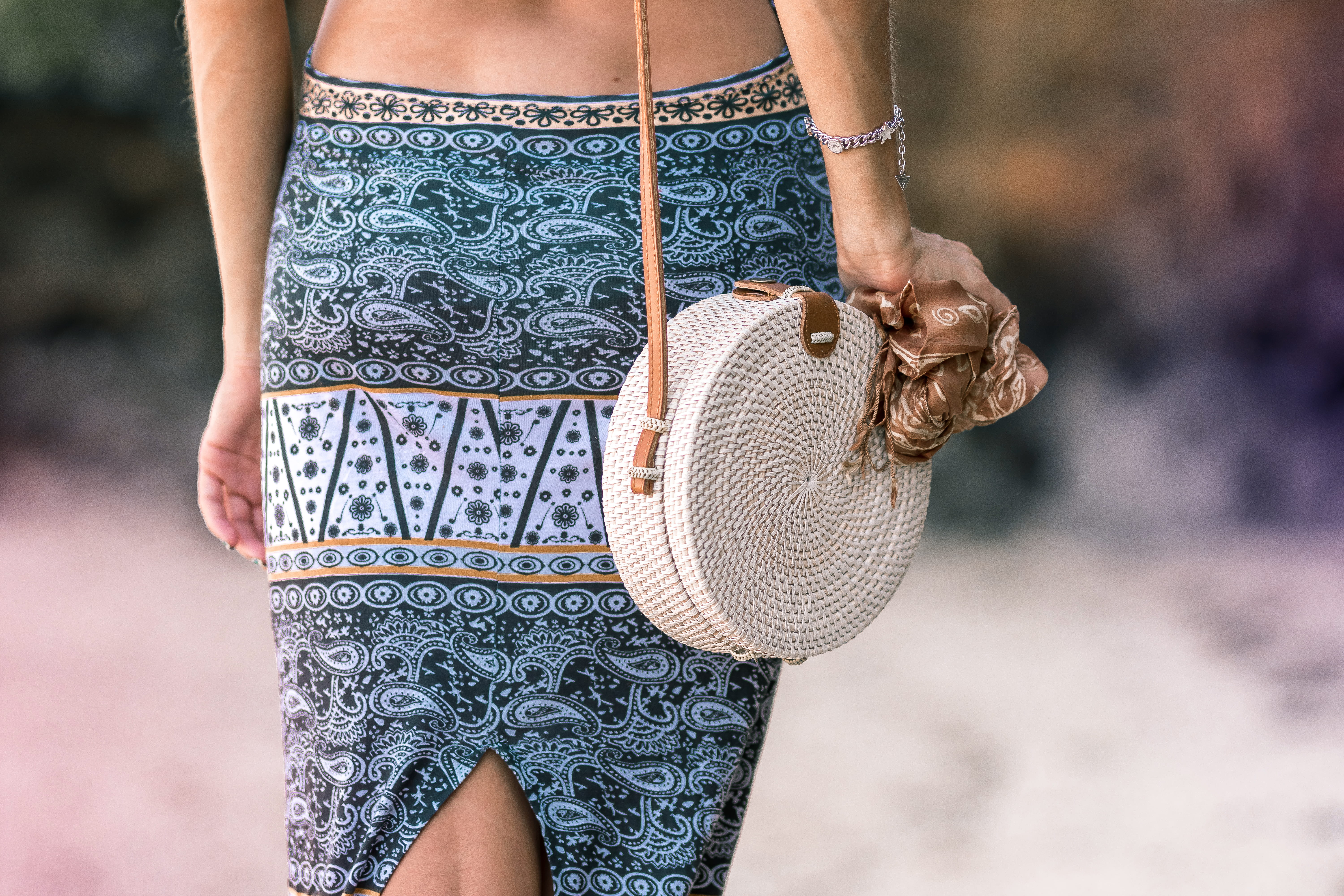 day, holding, accessory, outdoors, bag, carrying, casual clothing, standing, 5K, nature, crossbody, front view, hand, young women, dress, woman, rattan, HD Wallpaper