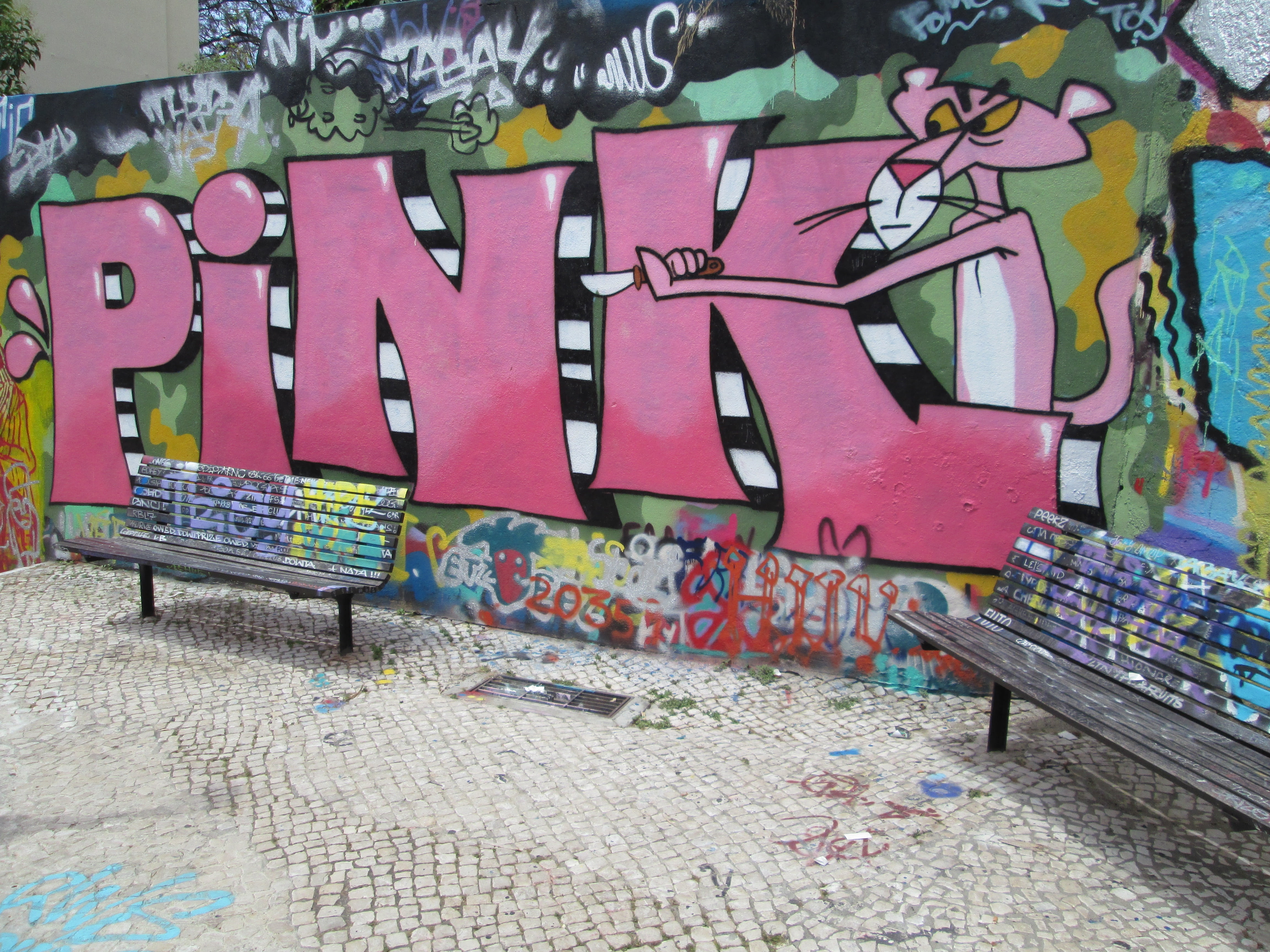 graffiti, multi colored, lisbon, communication, street art, bench, drawing, art and craft, painting, day, empty, unique, panther, 4K, creativity, outdoors, HD Wallpaper