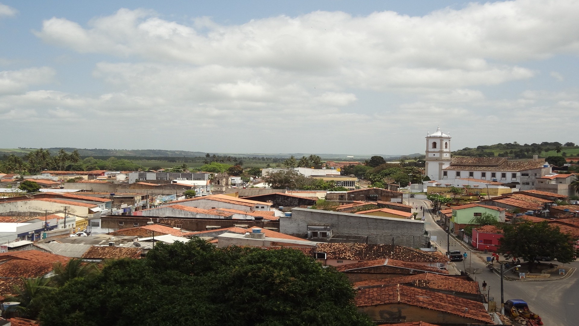 town, built structure, location, roof, cities of alagoas, plant, cityscape, house, building exterior, cloud - sky, no people, architecture, coruripe, high angle view, HD Wallpaper