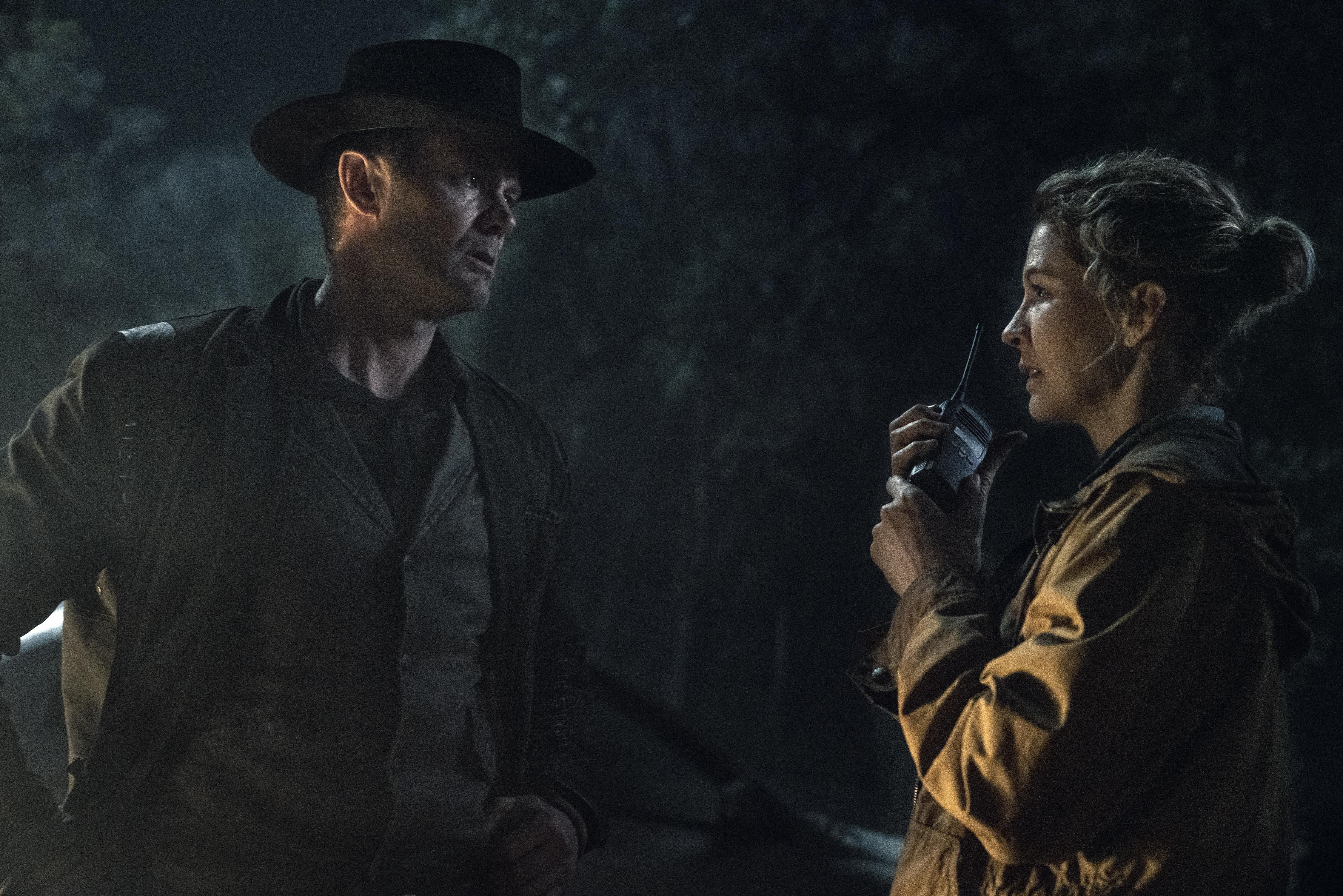 Fear the Walking Dead, TV Show, 4K, Jenna Elfman, John Dorie, June (Fear the Walking Dead), Garret Dillahunt, HD Wallpaper