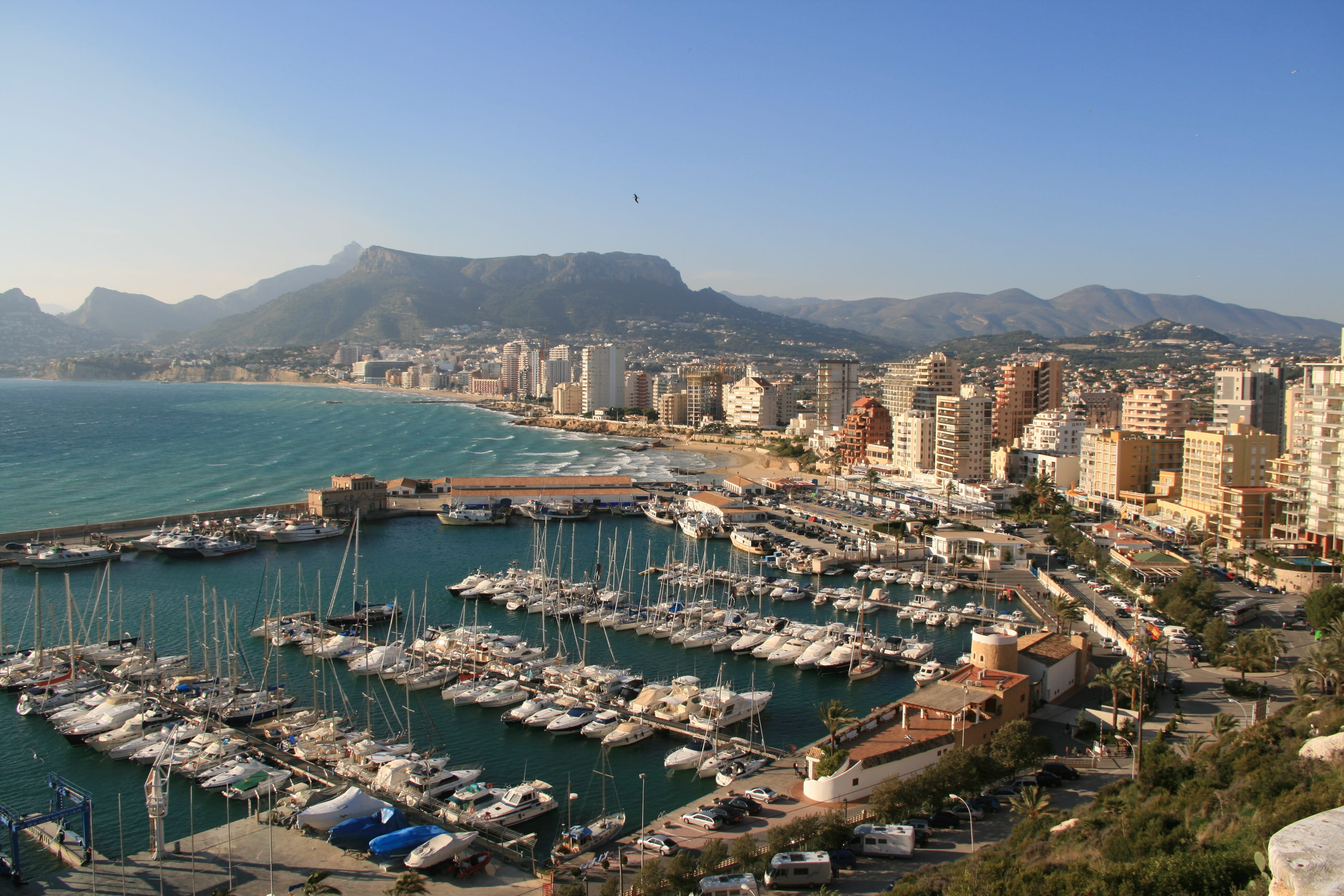 bay, built structure, view, sky, outdoors, nautical vessel, building, clear sky, residential district, mountain, mediterranean, building exterior, 4K, HD Wallpaper