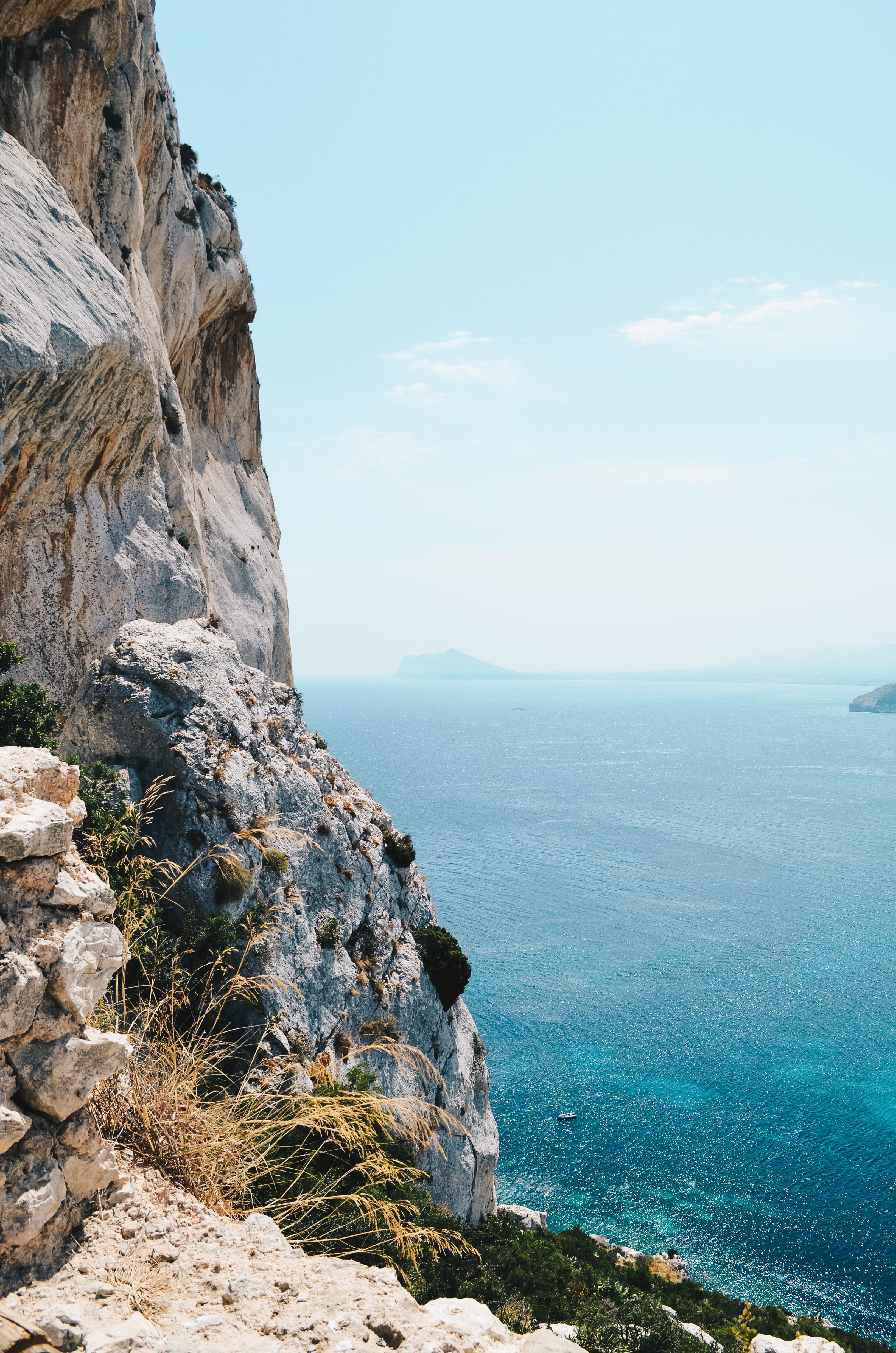 eroded, blue, no people, spain, nature, cloud - sky, tranquility, beauty in nature, day, formation, outdoors, land, idyllic, rock - object, calp, landscape, Phone HD Wallpaper