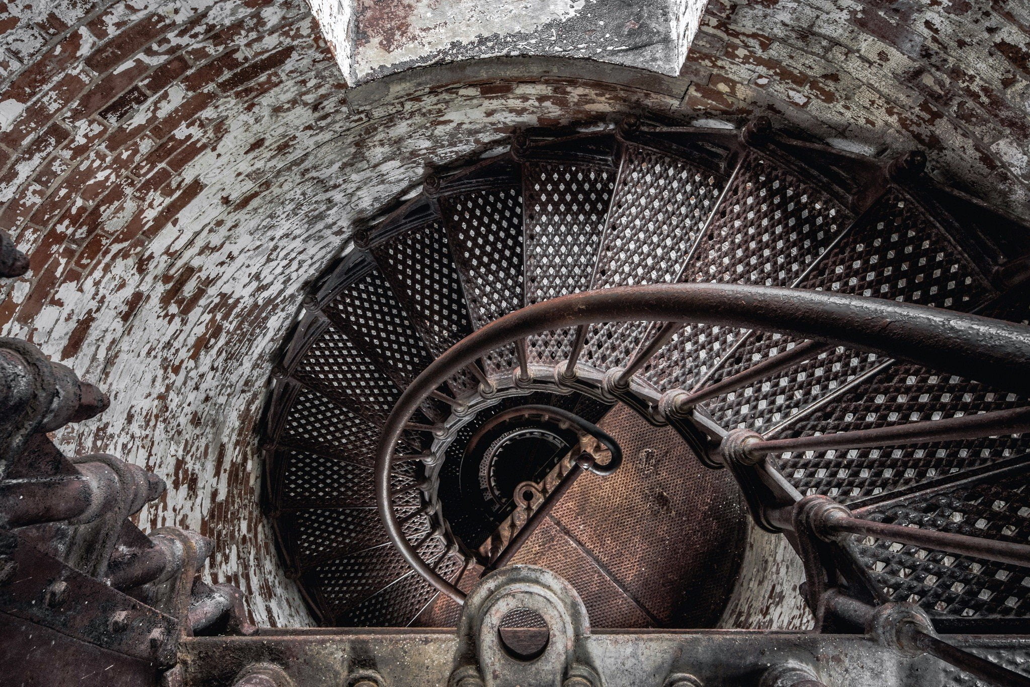 x, ruined, built structure, steps and staircases, 1080P, old, run-down, obsolete, no people, industry, deterioration, stairs, mario, px, architecture, HD Wallpaper