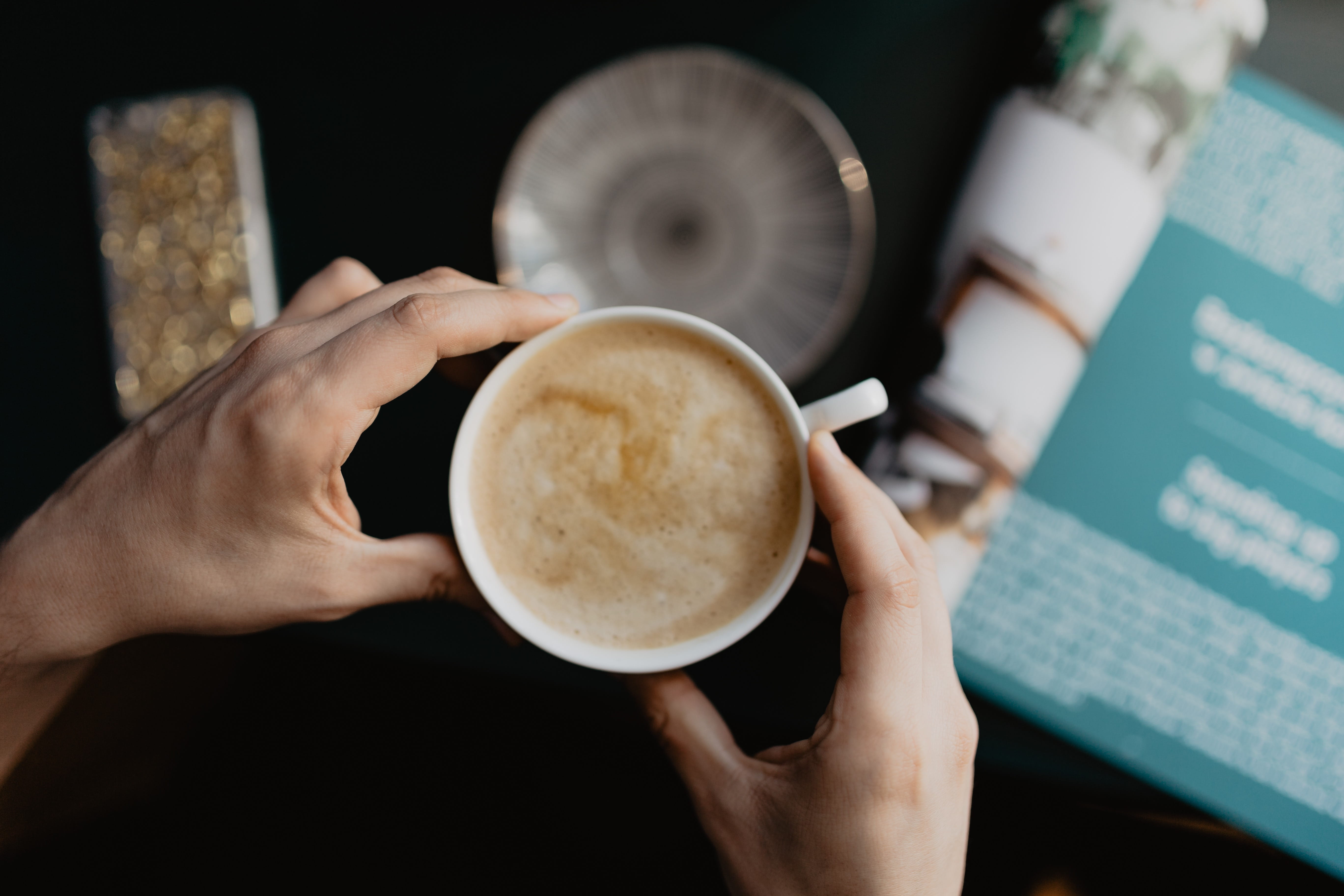 cappuccino, break, desk, coffee - drink, magazine, human hand, human body part, cafe, drinking, 5K, pause, frothy drink, reading, latte, workspace, coffee cup, HD Wallpaper