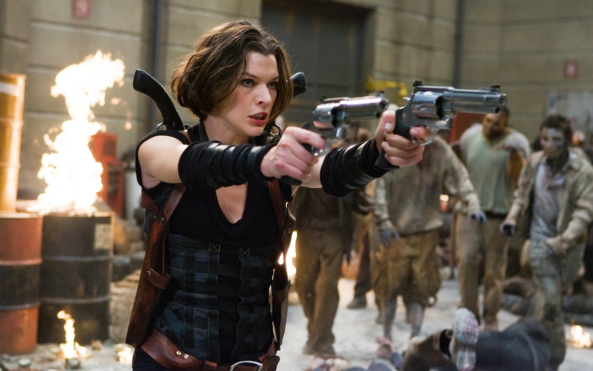 1080P, feamles, resident, milla, jovovich, actress, girl, evil, movies, female, girls, brunette, movie, brunettes, women, HD Wallpaper