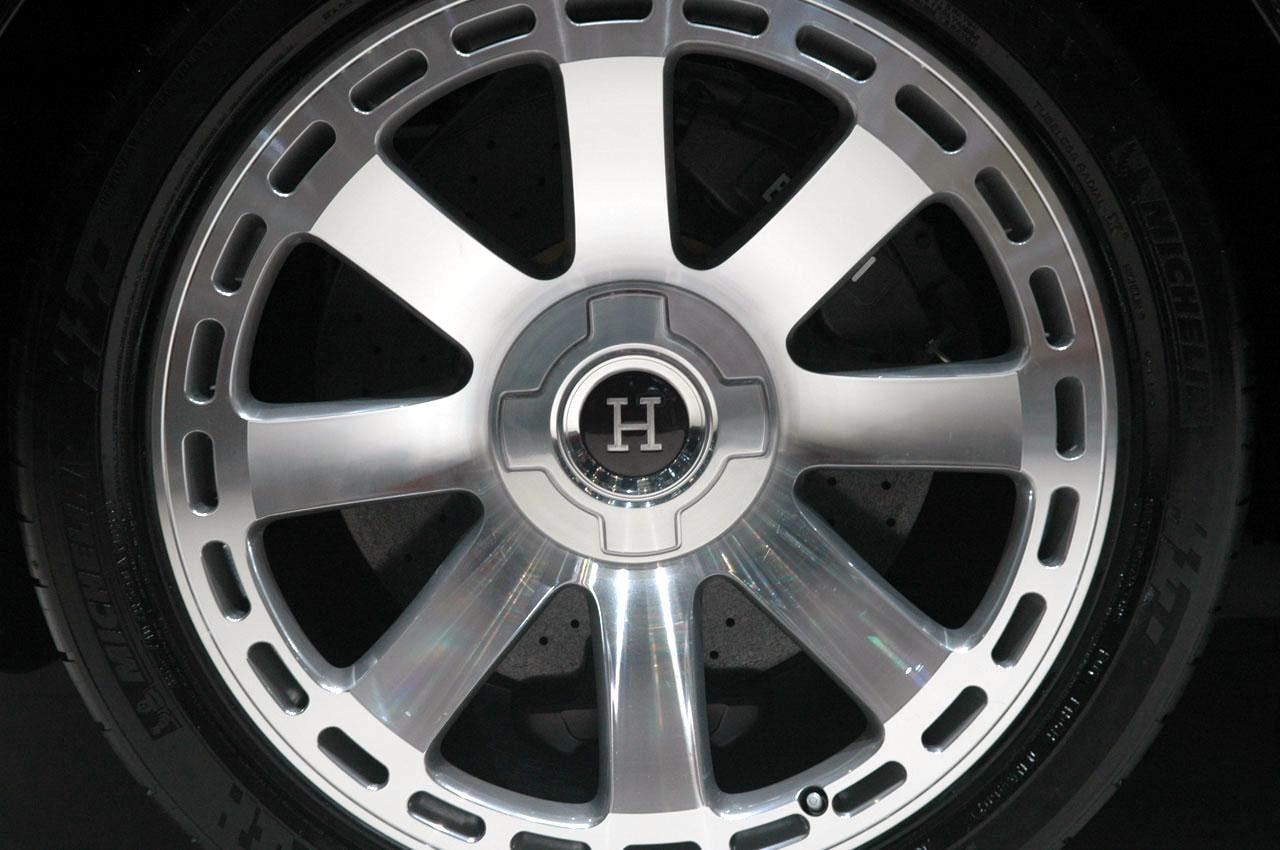 s, pattern, fbg, uml, chrome, atilde, circle, man made, tire, par, bugatti, geometric shape, equipment, man made object, veyron, wheel, close-up, shape, HD Wallpaper