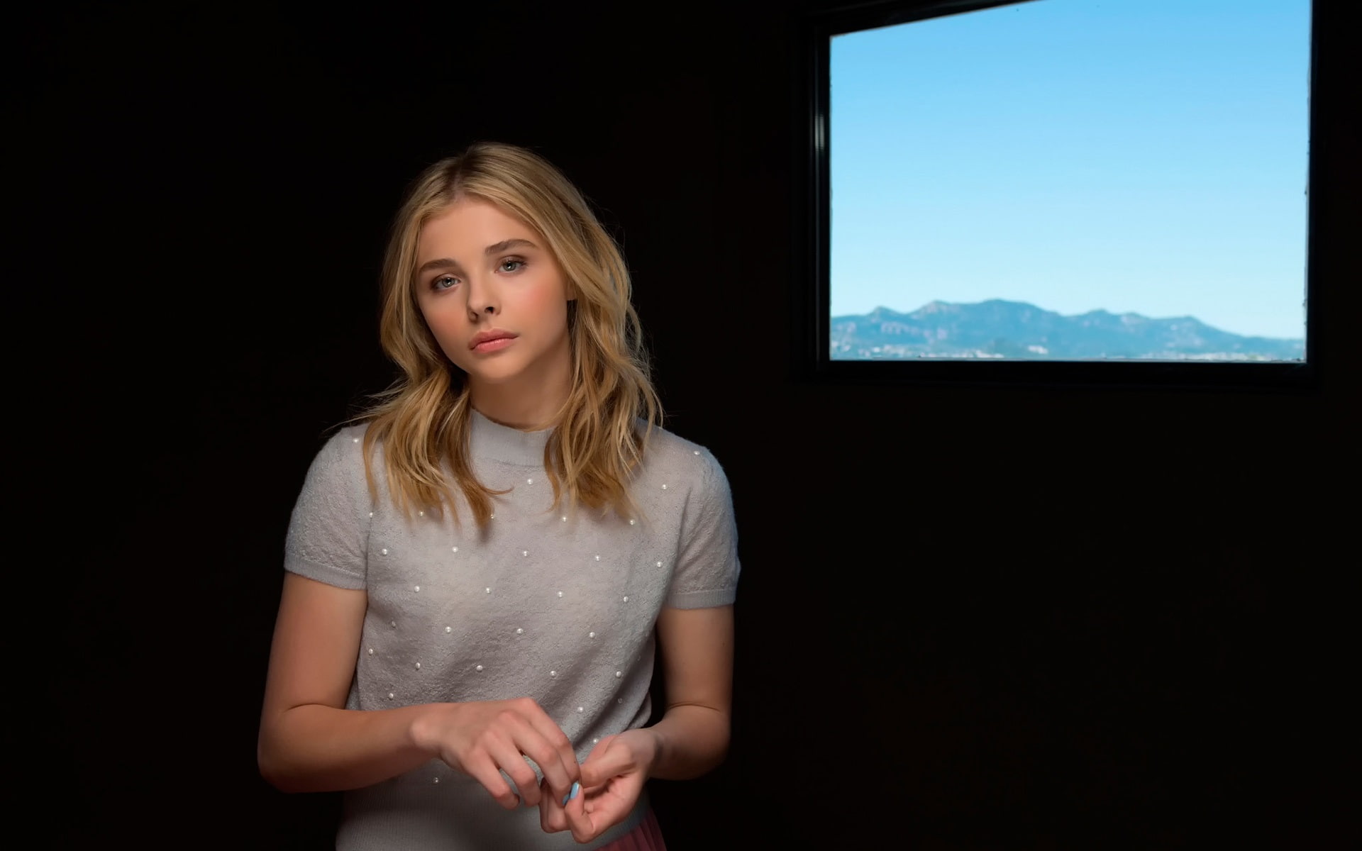 Moretz, Clouds, Chloe, Grace, Sils, Maria, 1080P, HD Wallpaper
