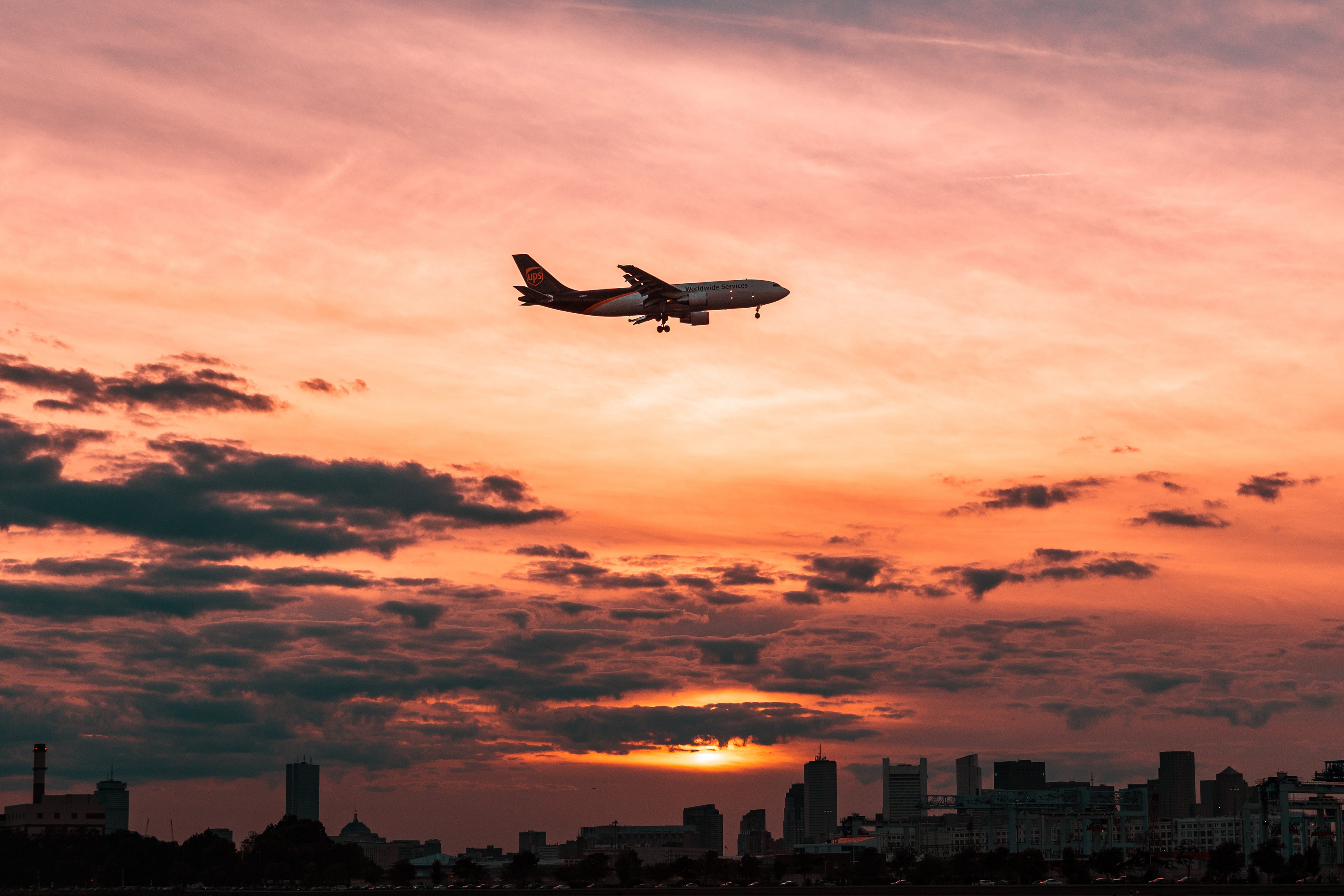 building exterior, sky, skyscraper, 4K, mid-air, silhouette, orange color, cityscape, nature, aeroplane, no people, flying, city, outdoors, cloud - sky, HD Wallpaper
