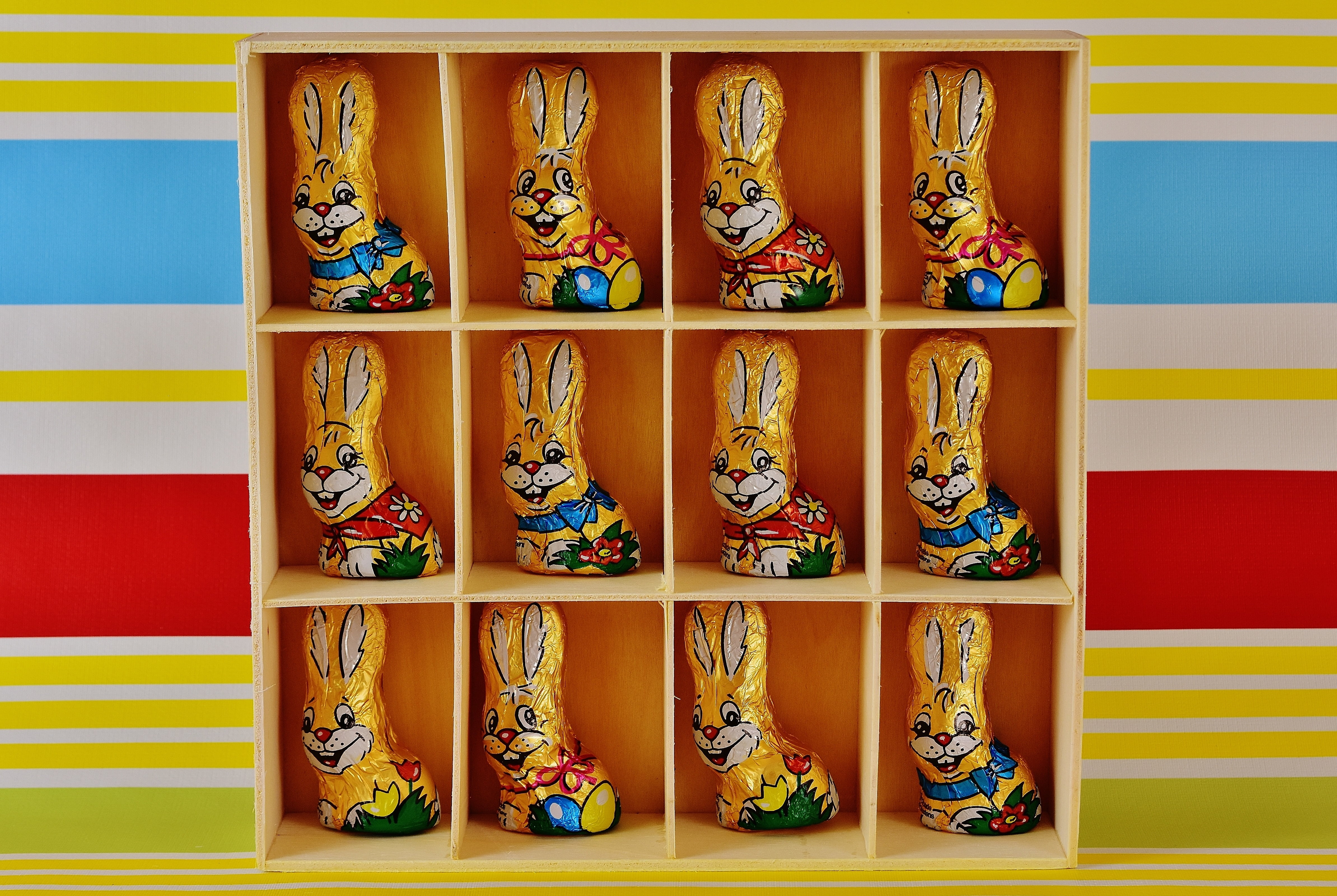easter theme, pattern, shoe, easter, craft, vibrant color, sweetness, ornate, no people, easter greeting, rabbit, indoors, floral pattern, candy, figurine, HD Wallpaper