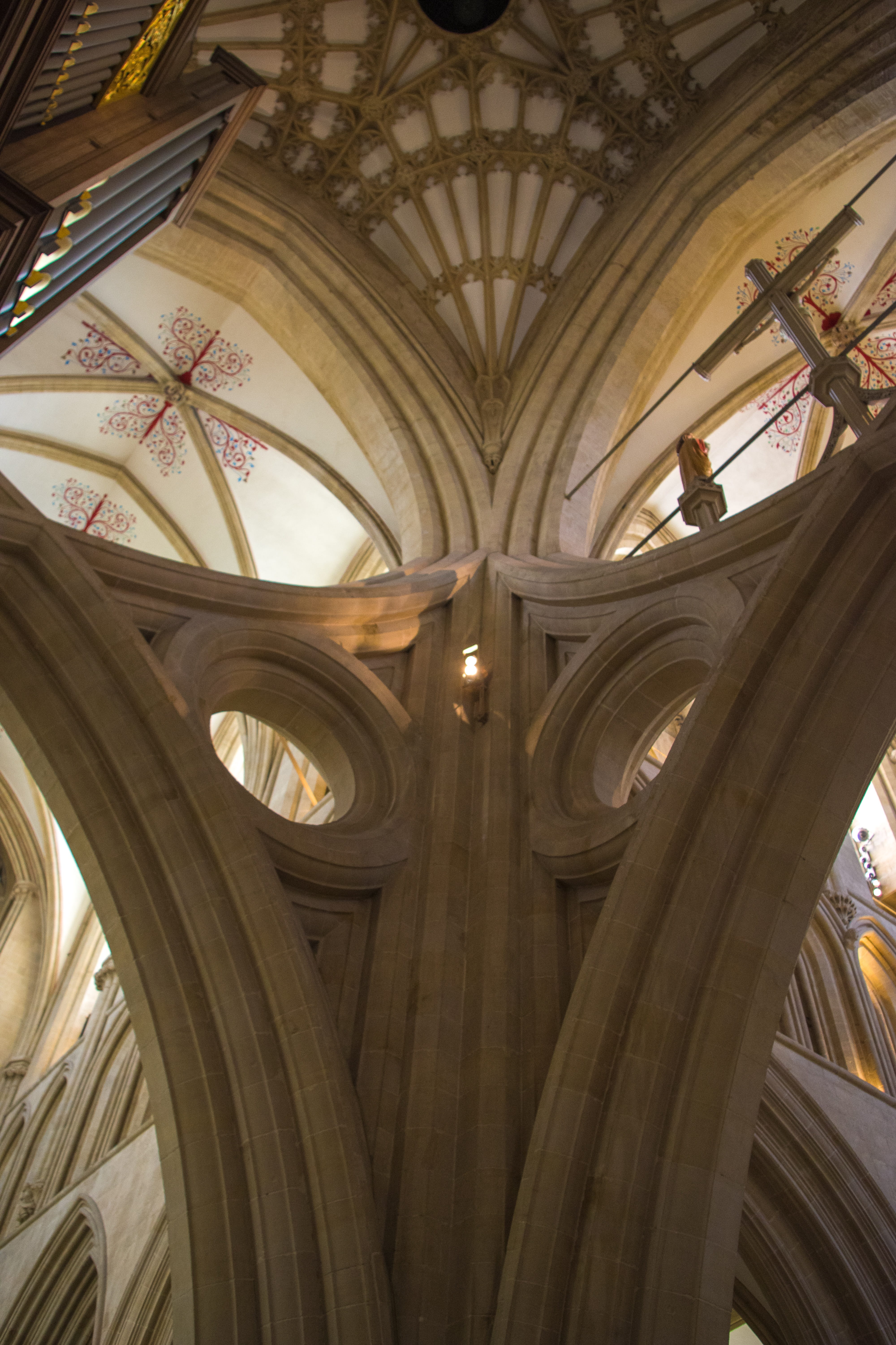 building, religion, gothic, christianity, church, indoors, architectural feature, built structure, united kingdom, lighting equipment, architecture and art, Phone HD Wallpaper