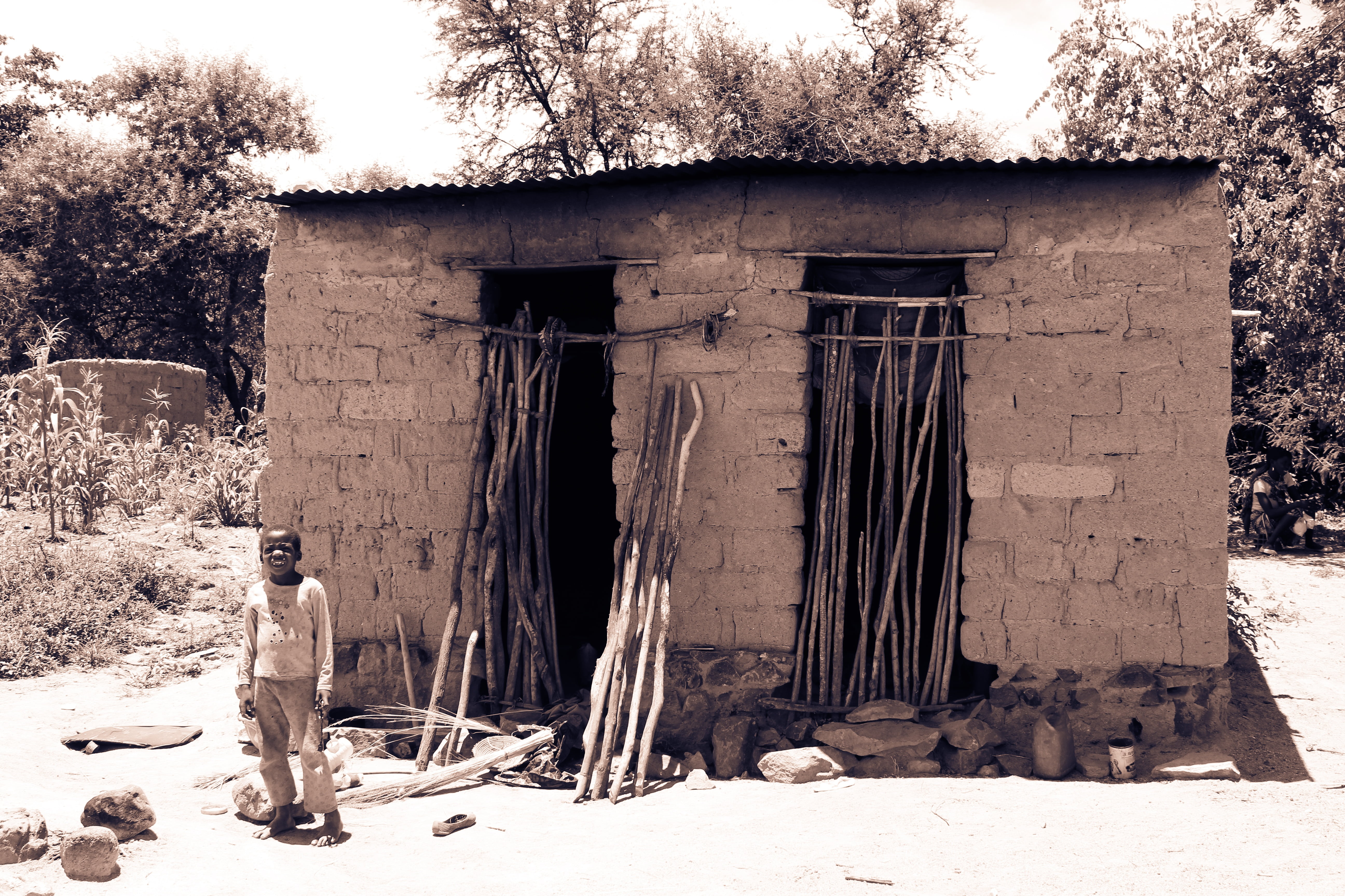 architecture, field, real people, standing, african, wood - material, full length, day, poverty, africa, no people, outdoors, culture, poor, abandoned, HD Wallpaper