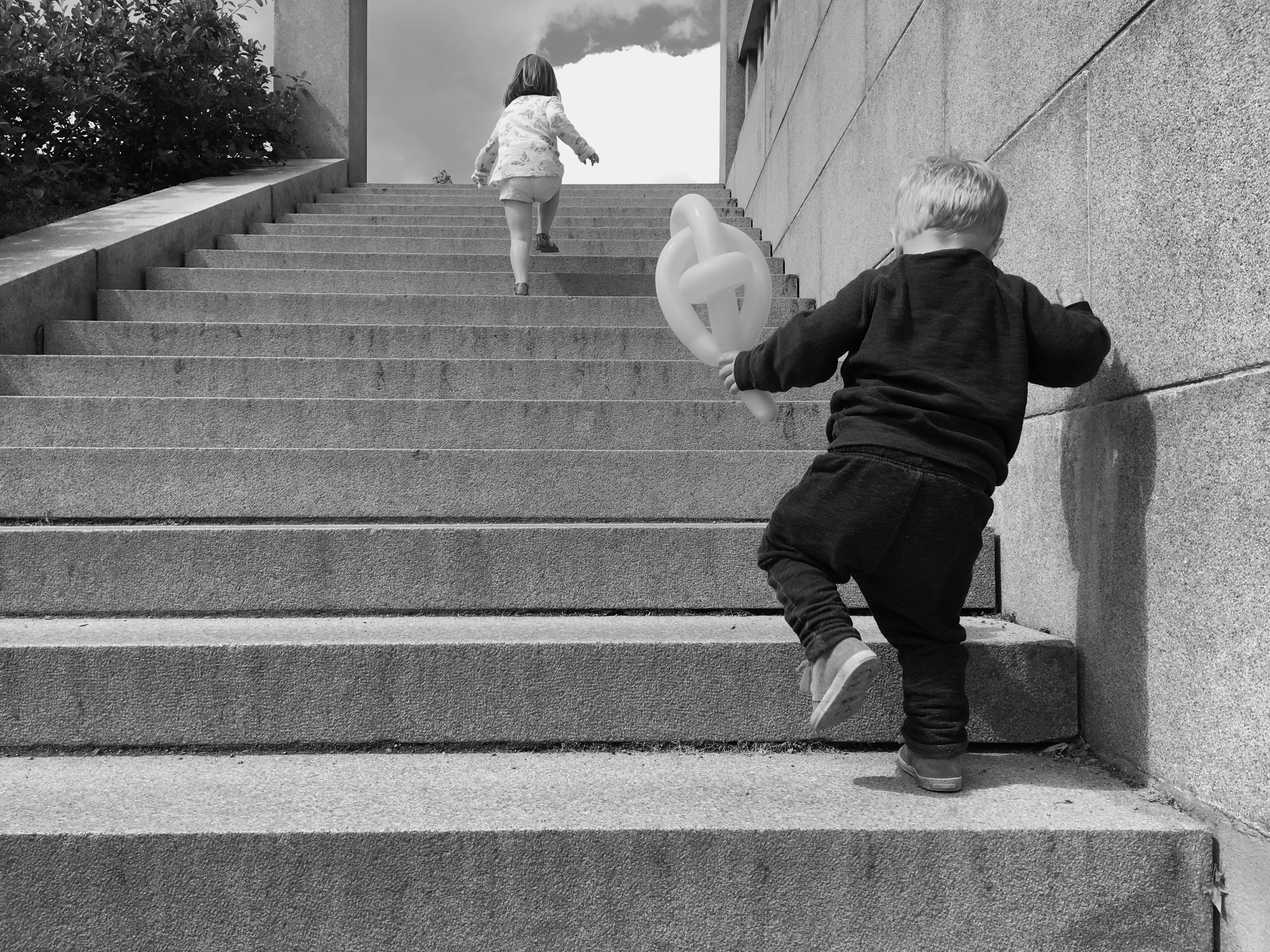 boy, stairs, rear view, lifestyles, one Person, females, walking, balloon, travel, left, concepts And Ideas, leisure activity, fit, outdoors, journey, park, HD Wallpaper