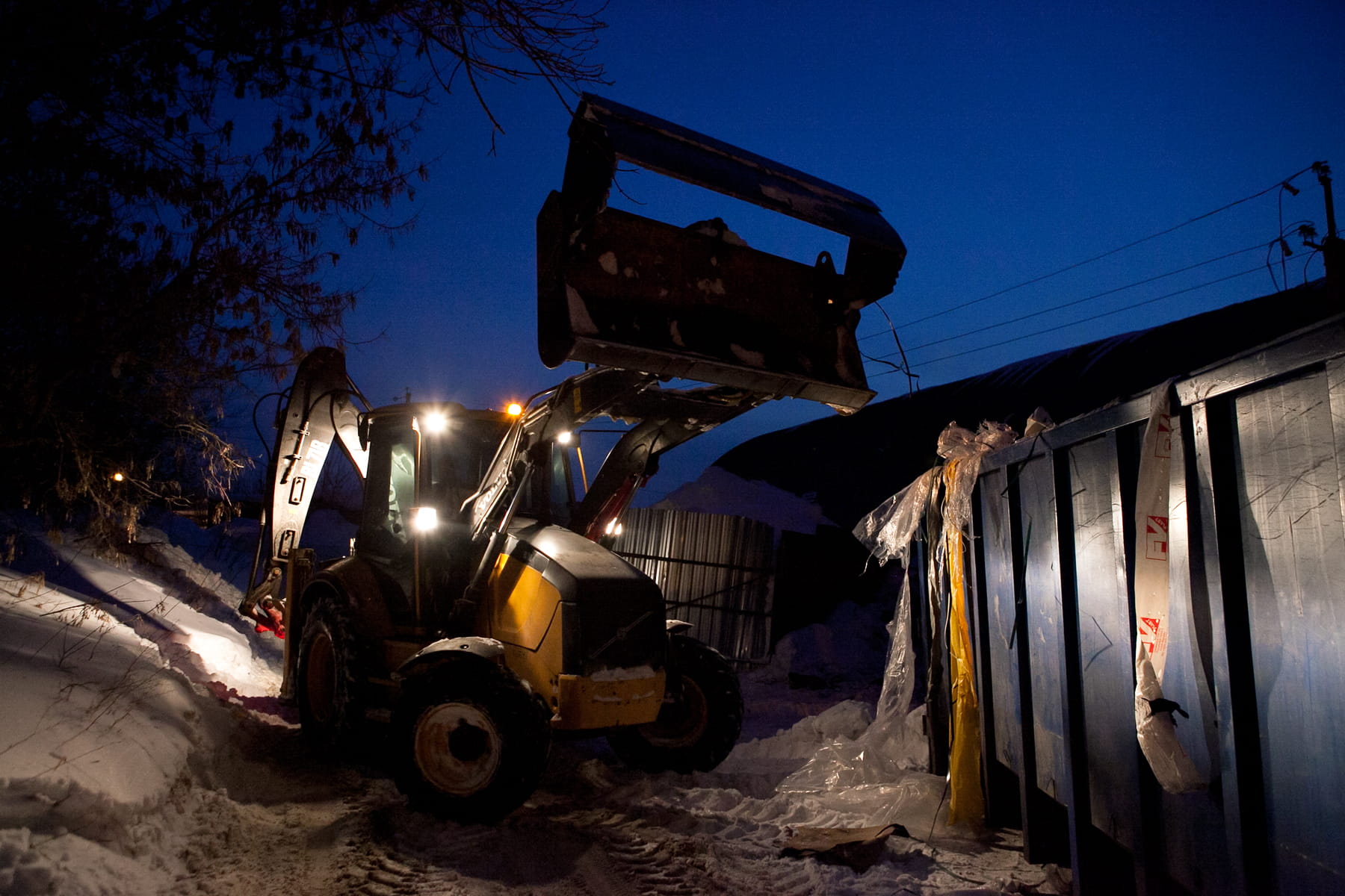 car, town, industry, clear, auto, ufa, yellow, mode of transportation, life, frozen, construction machinery, blue, clear sky, nature, truck, earth mover, HD Wallpaper