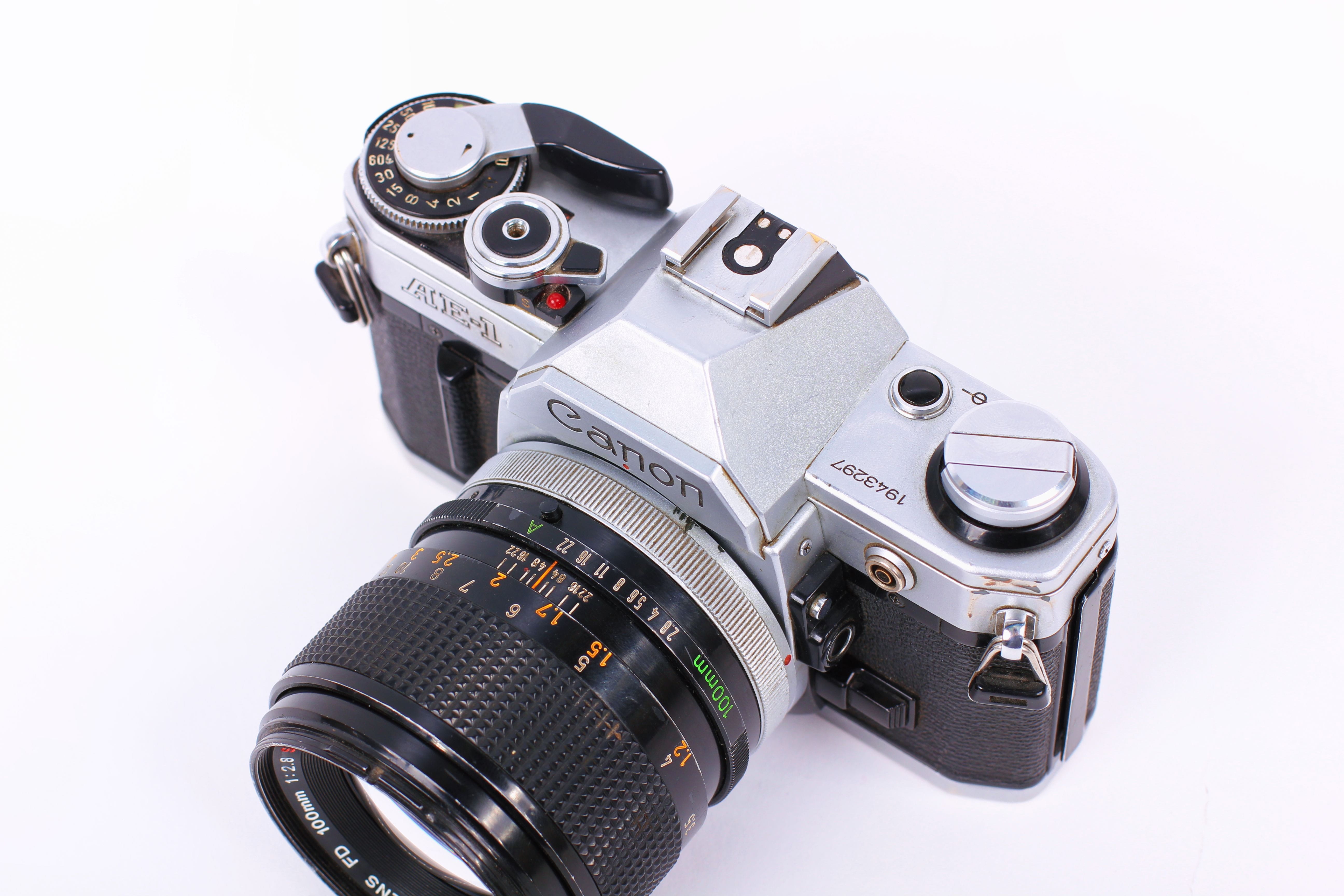 old, Camera, studio shot, close-up, metal, home video camera, photographic equipment, digital camera, Technique, camera - photographic equipment, white background, HD Wallpaper