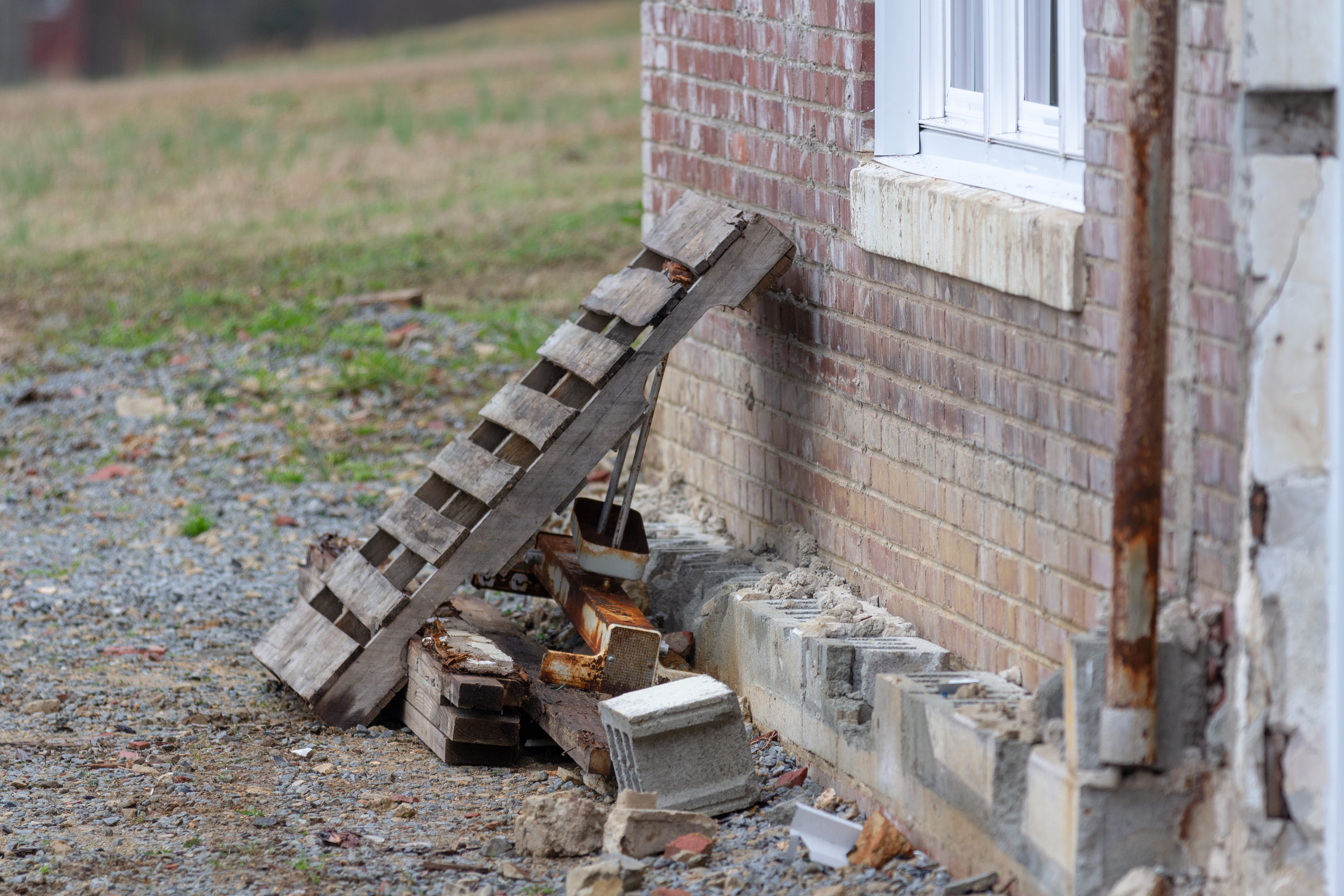 old building, focus on foreground, stack, built structure, brick, metal, field, day, decline, no people, grass, wood, brown, rubble, flagstone, joanna, HD Wallpaper
