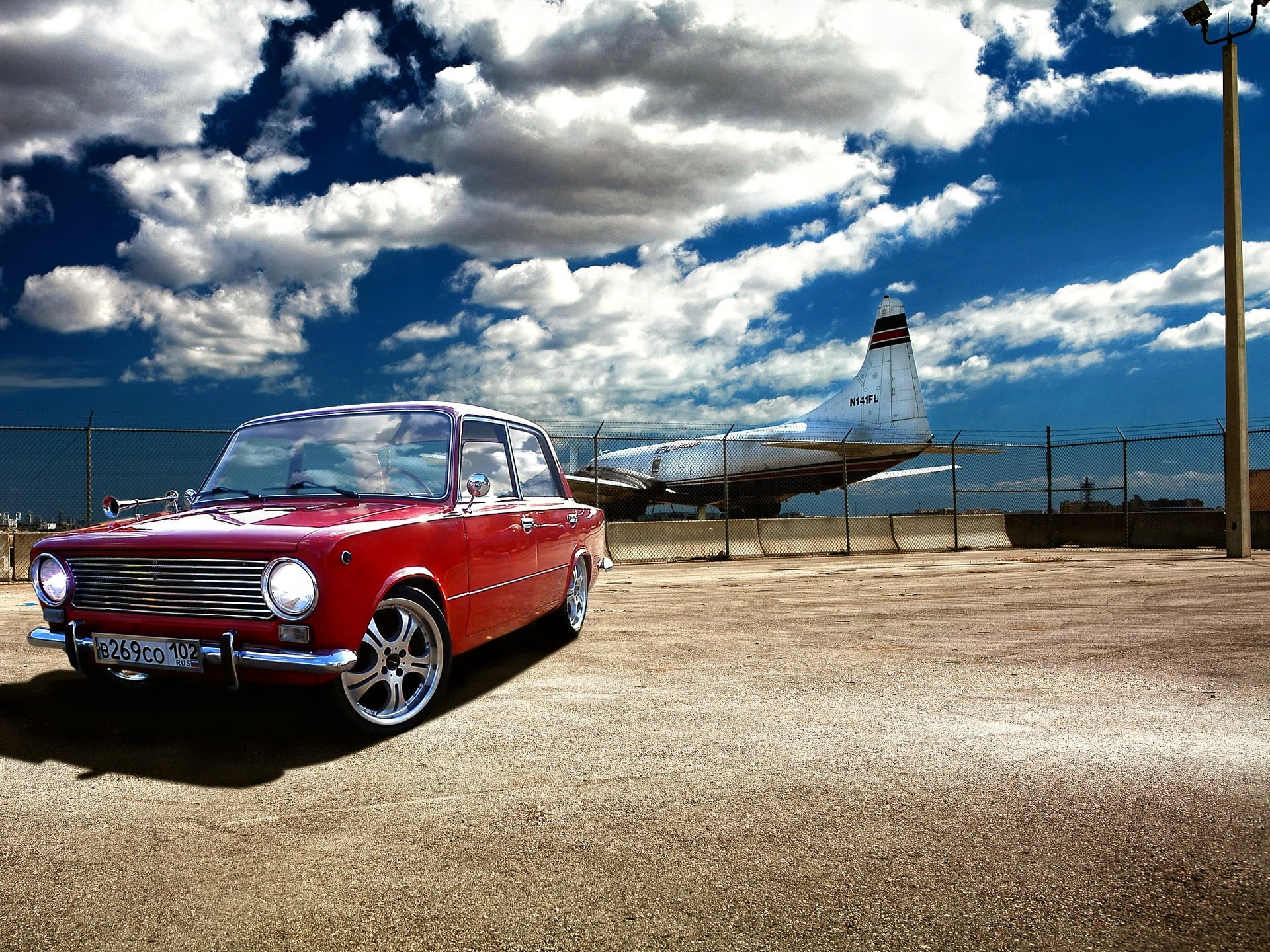 no People, antique, built structure, 1080P, engine, mode of transportation, riva, old-fashioned, speed, classic, 2101, american Culture, old, blue, car, HD Wallpaper